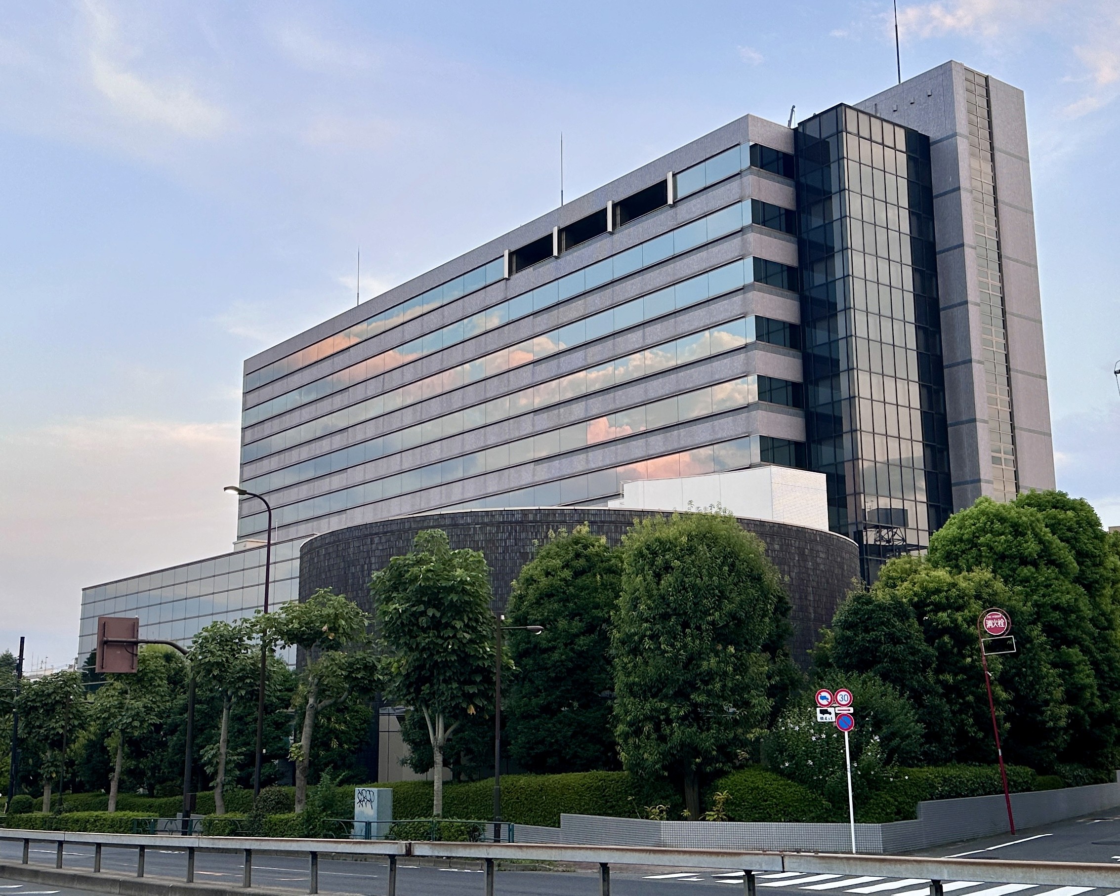 worker on laboratorium