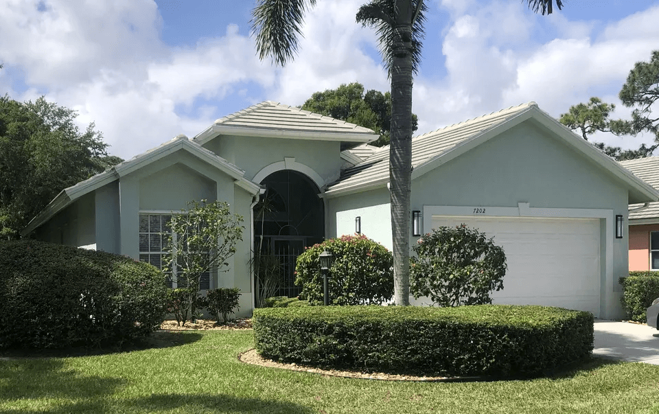 2026 Roof Replacement in Port St Lucie with Owens Corning TruDefinition Duration shingles in Antique Silver