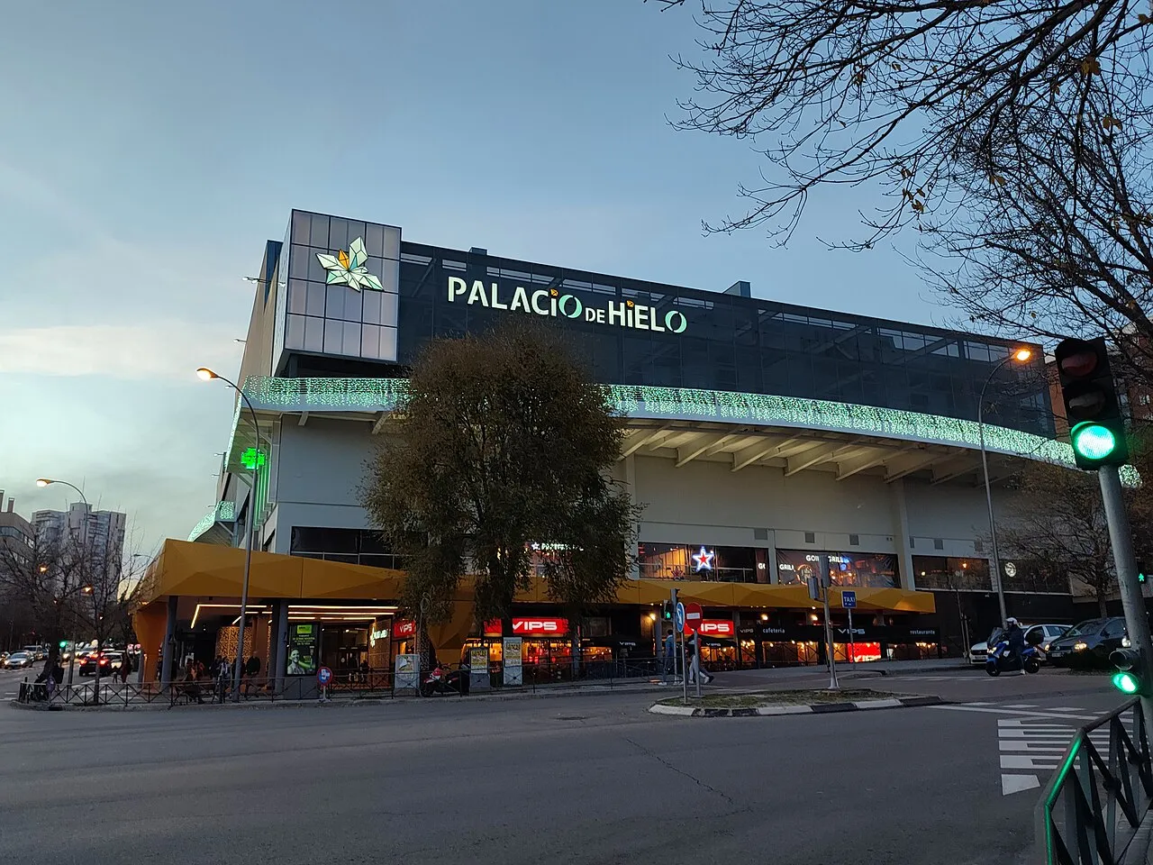 Palacio de Hielo, Canillas