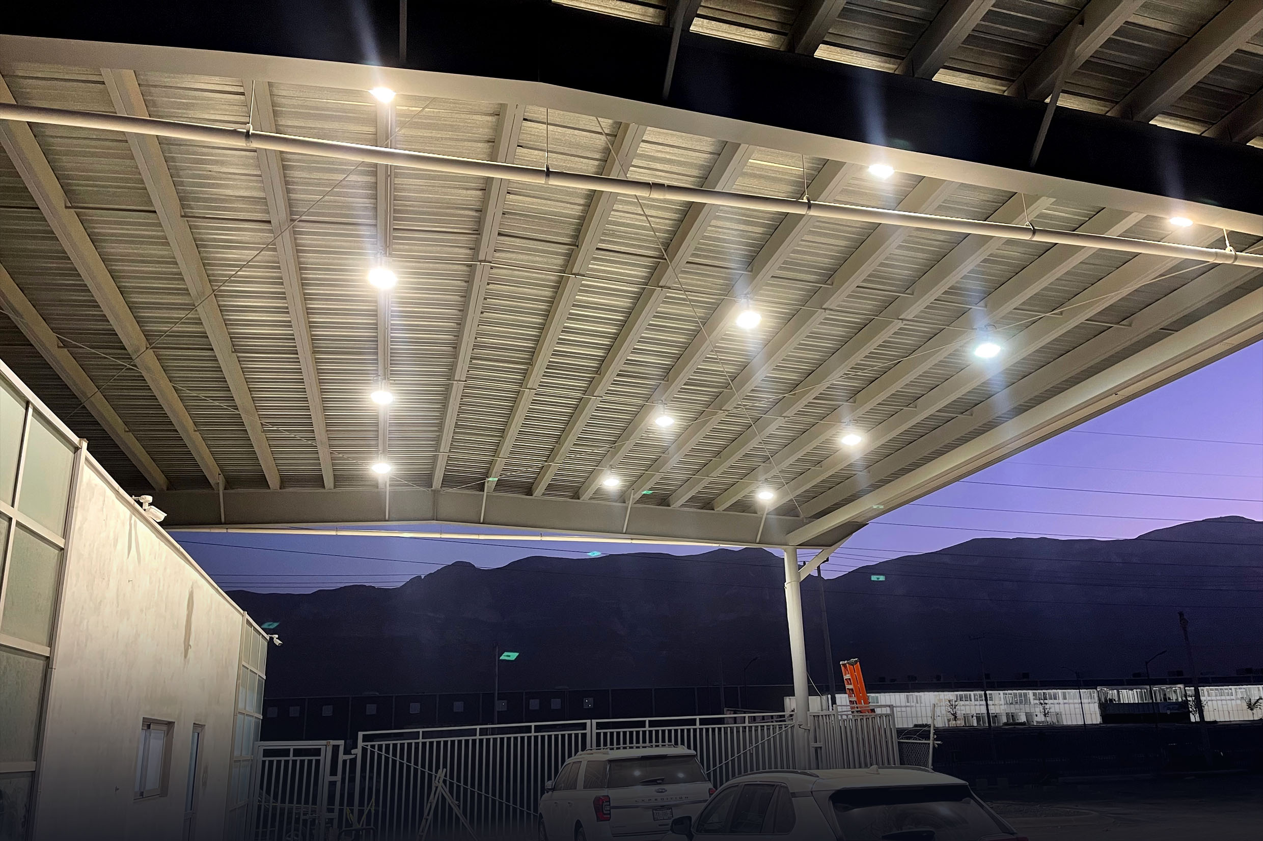 Outdoor canopy application banner, Easy Installation and Maintenance for CLT square LED canopy light