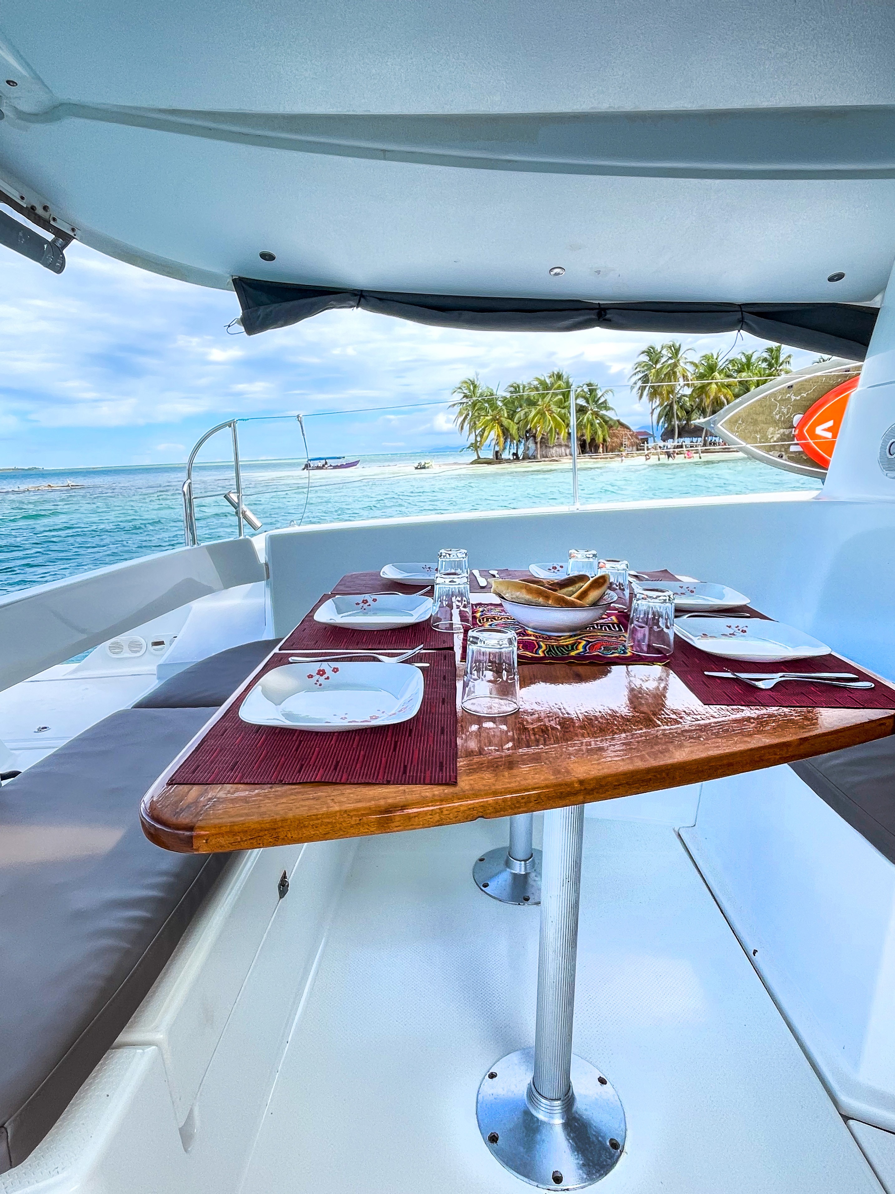 Fontaine Pajot Lipari 41 — crewed charter in San Blas, Panama