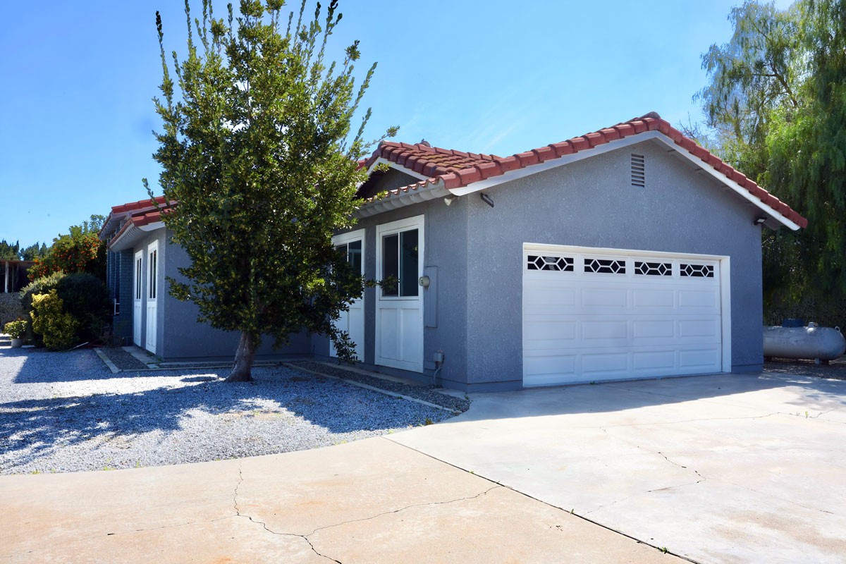 Miracle Garden AirBnB Entrance