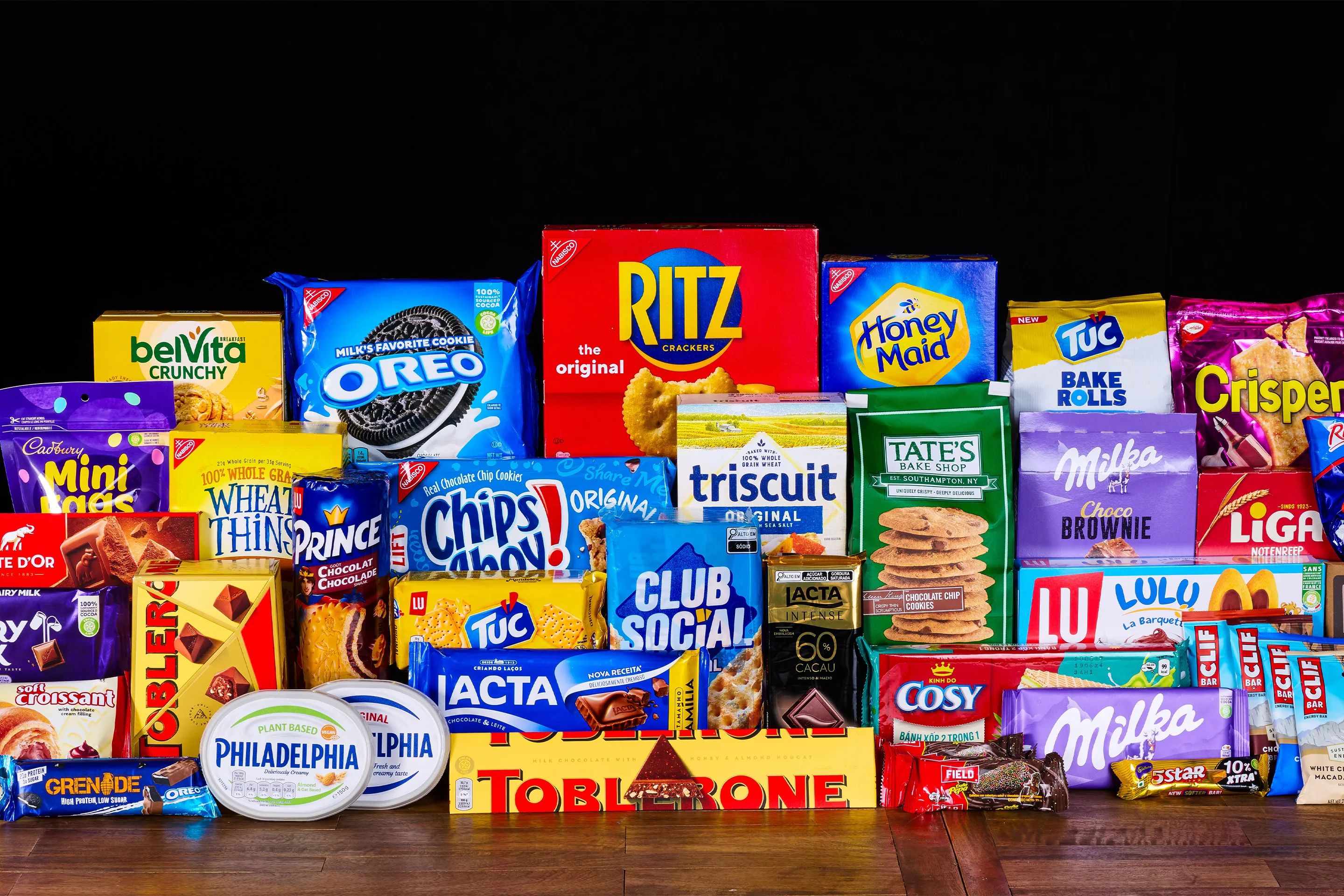 Mondelez snack brands on display