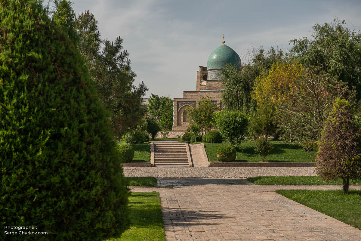 Tashkent, Uzbekistan by photographer Sergei Chyrkov. Ташкент, Узбекистан, фотограф: Сергей Чирков.
