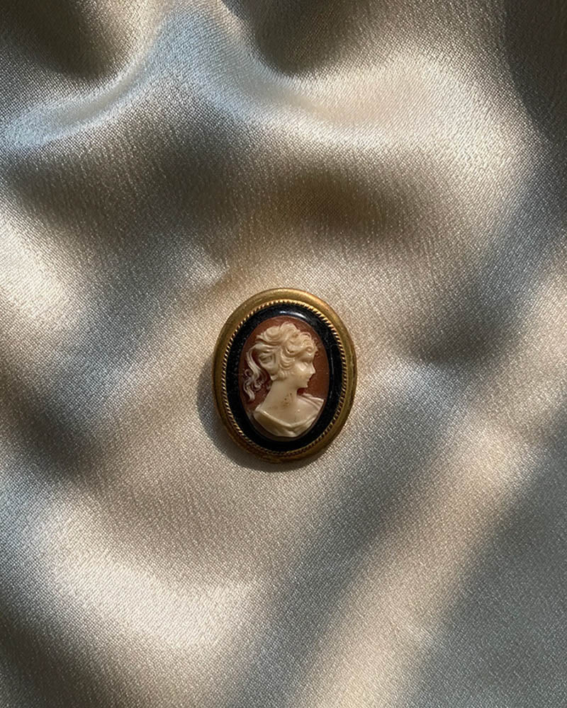 Authentic pre-loved vintage piece handpicked in Paris, one-of-a-kind, cleaned and curated with care, featuring unique irregularities that add character.