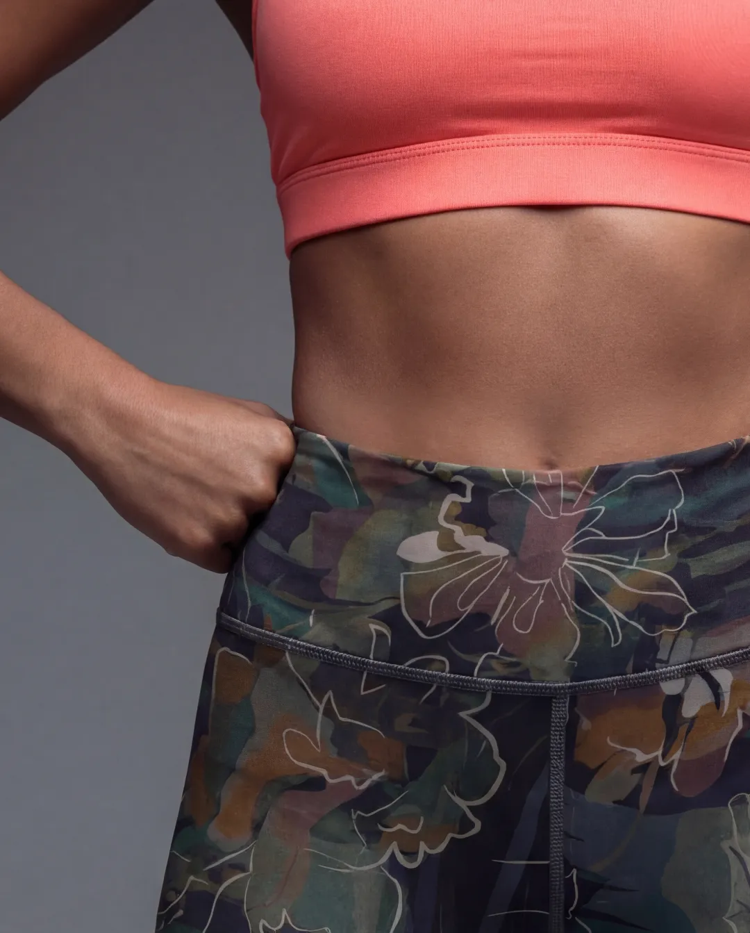 AI photography bartender making cocktail sequence, mixology steps, cinematic bar lighting, commercial beverage campaign imagery