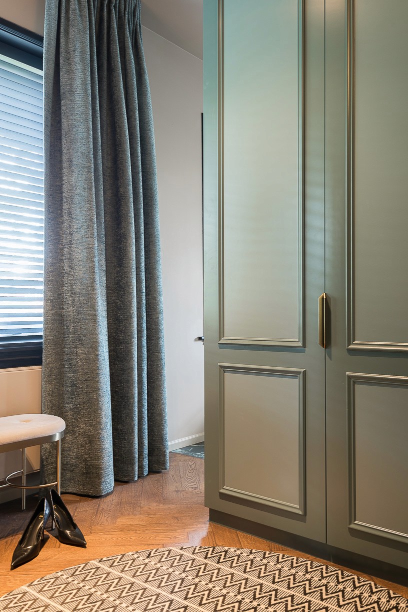 Custom Made Wardrobes Renovations for Expats