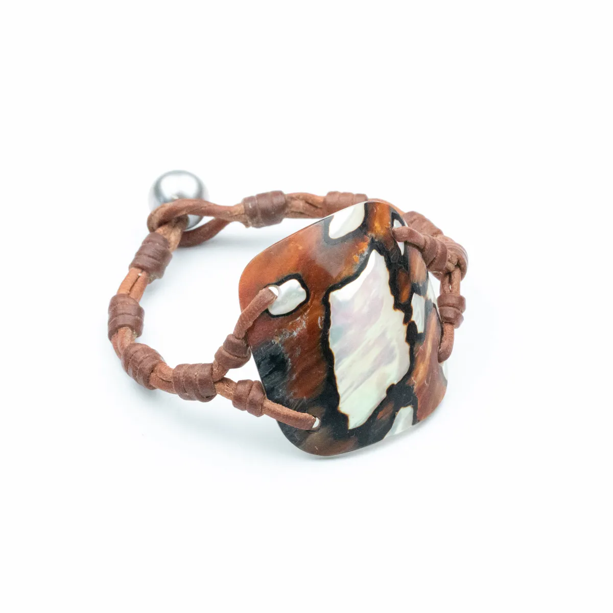 Seashell and Tahitian Pearl bracelet on hand-knotted brown leather cord with pearl toggle closure — Manos de Oro Saint Barth