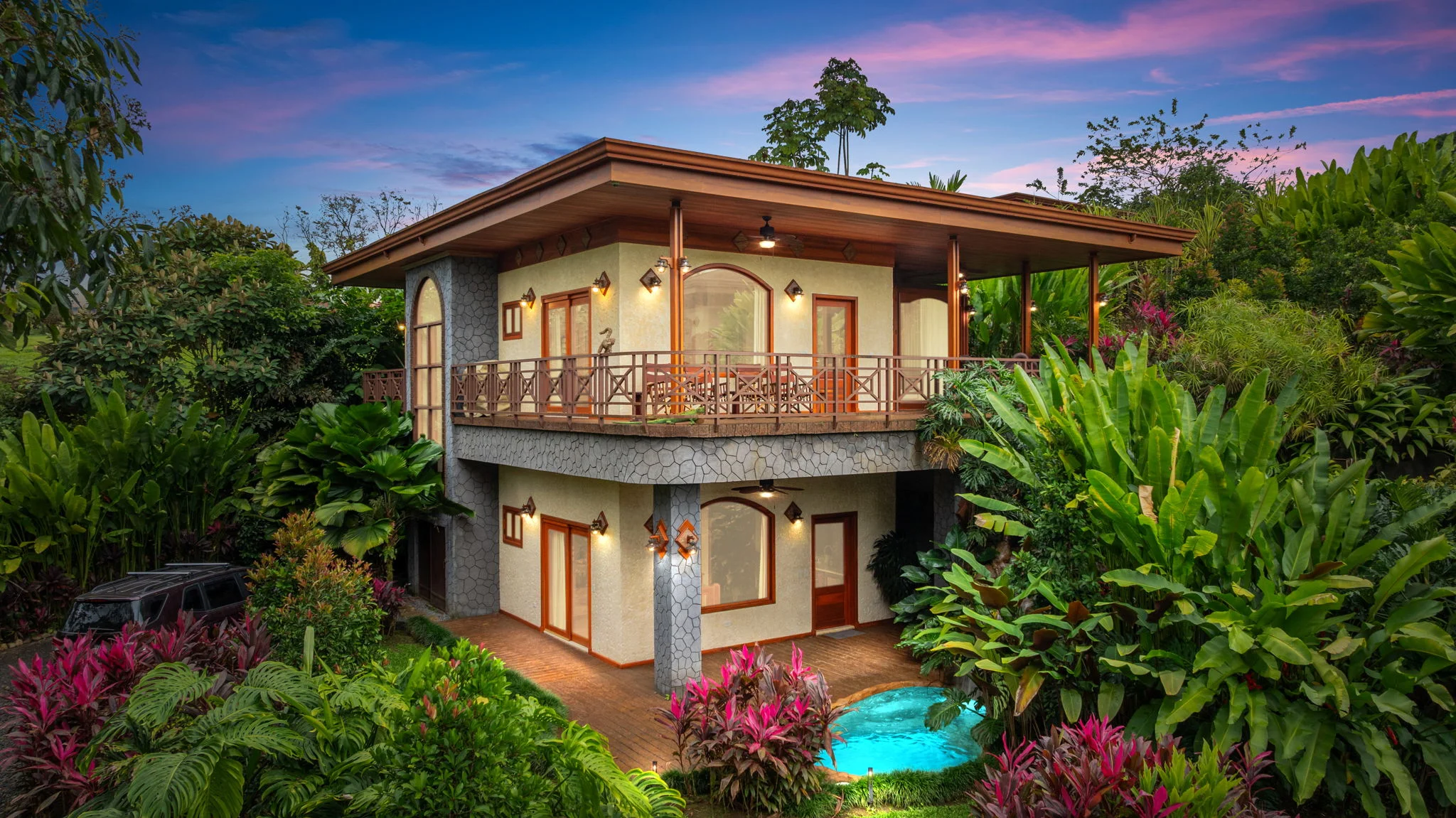 Villa Fleta at sunset