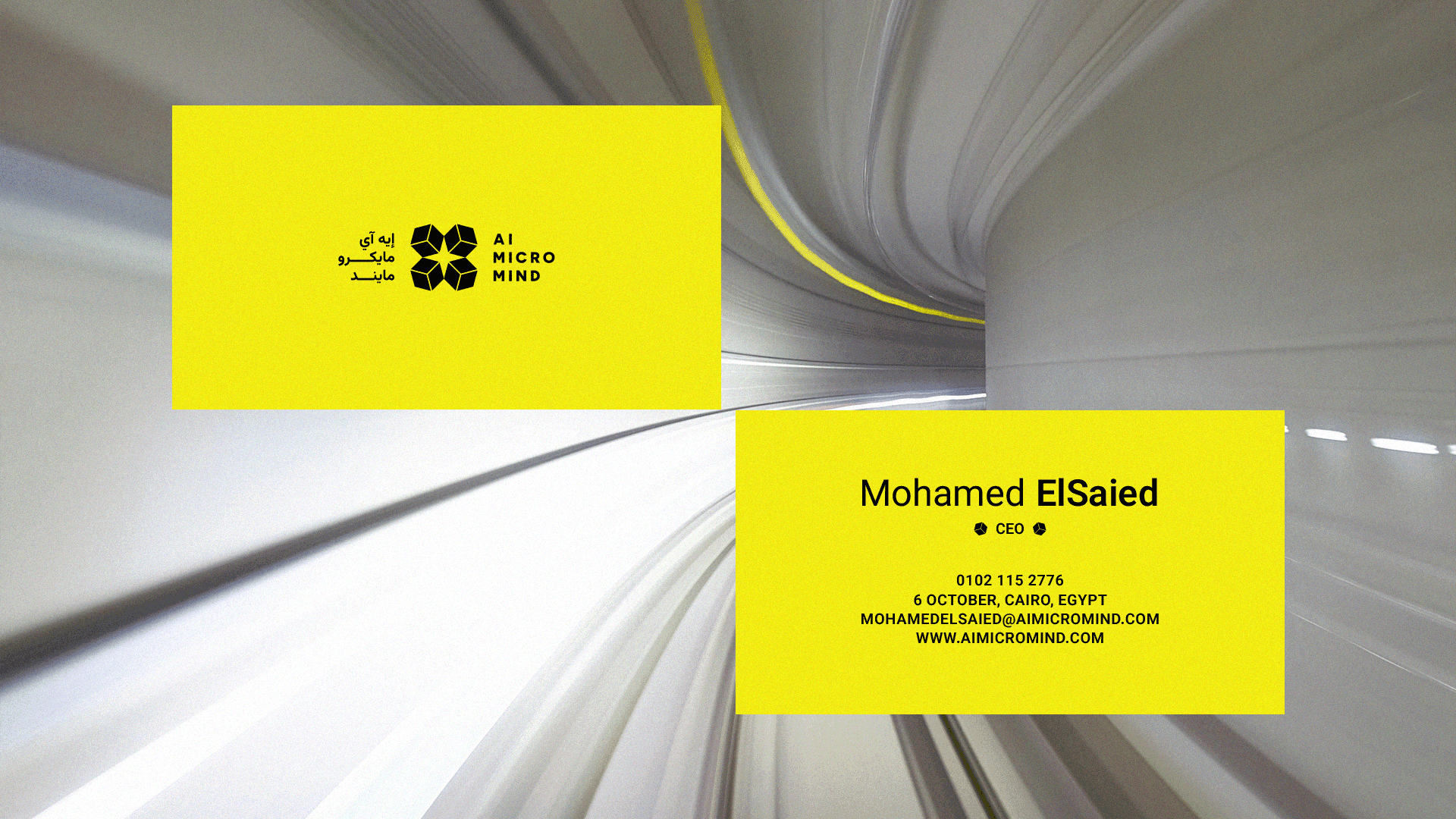 AI MicroMind yellow bilingual business cards.
