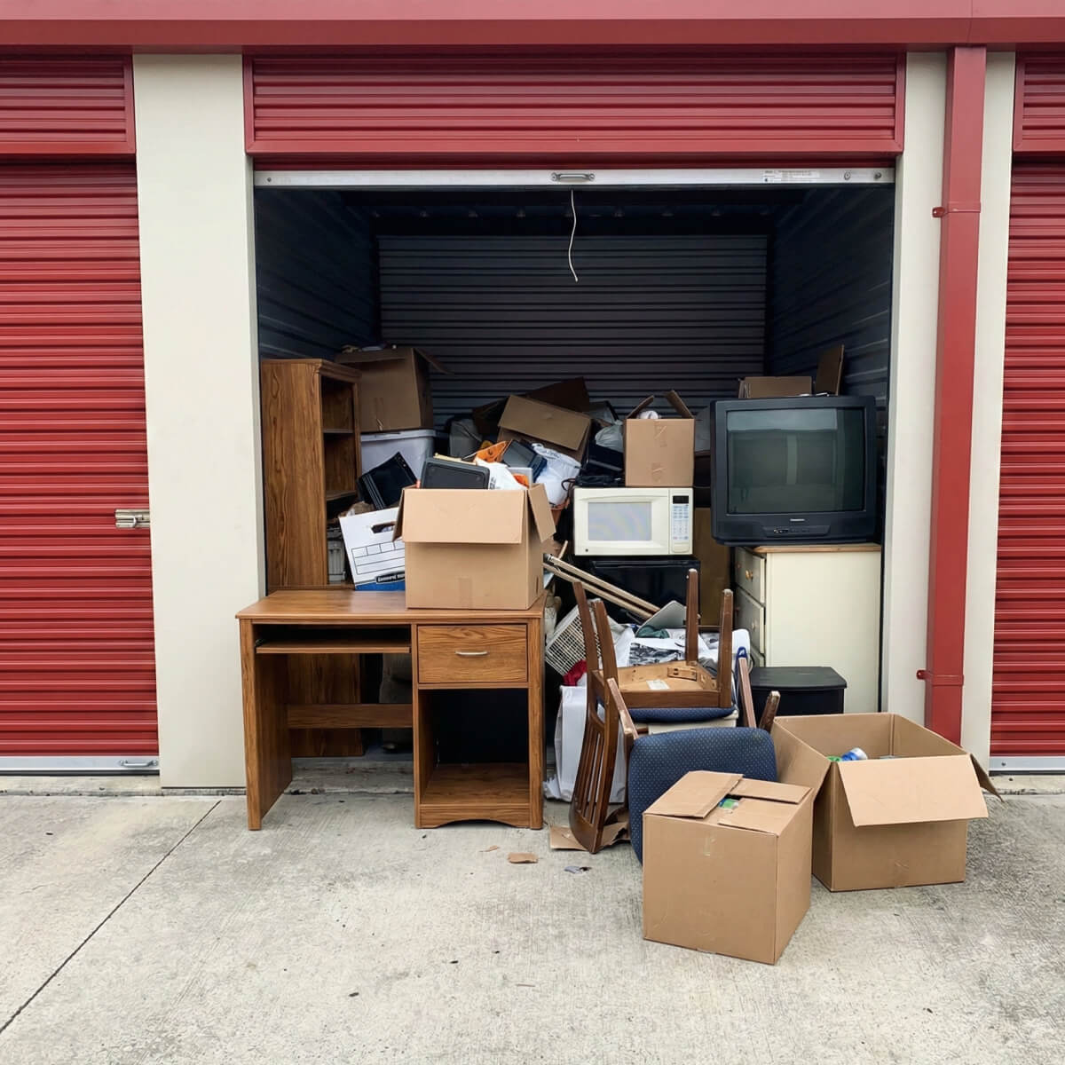 Lake City Junk Removal storage unit cleanout
