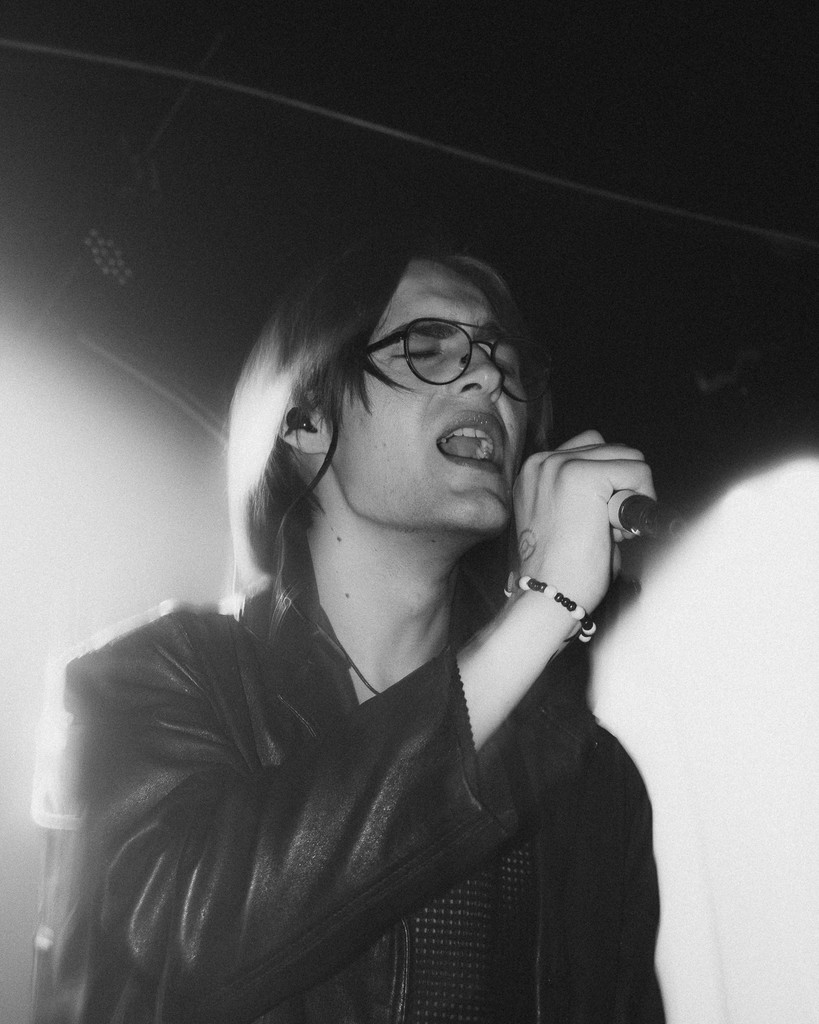 Black and white photograph of KRMN at Sognage