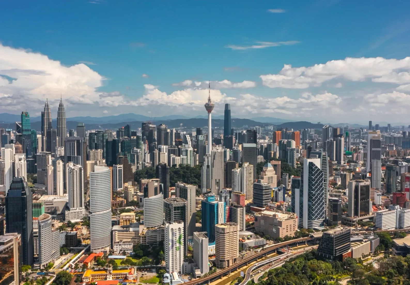 kuala-lumpur-tower-observation-deck-skyline-view