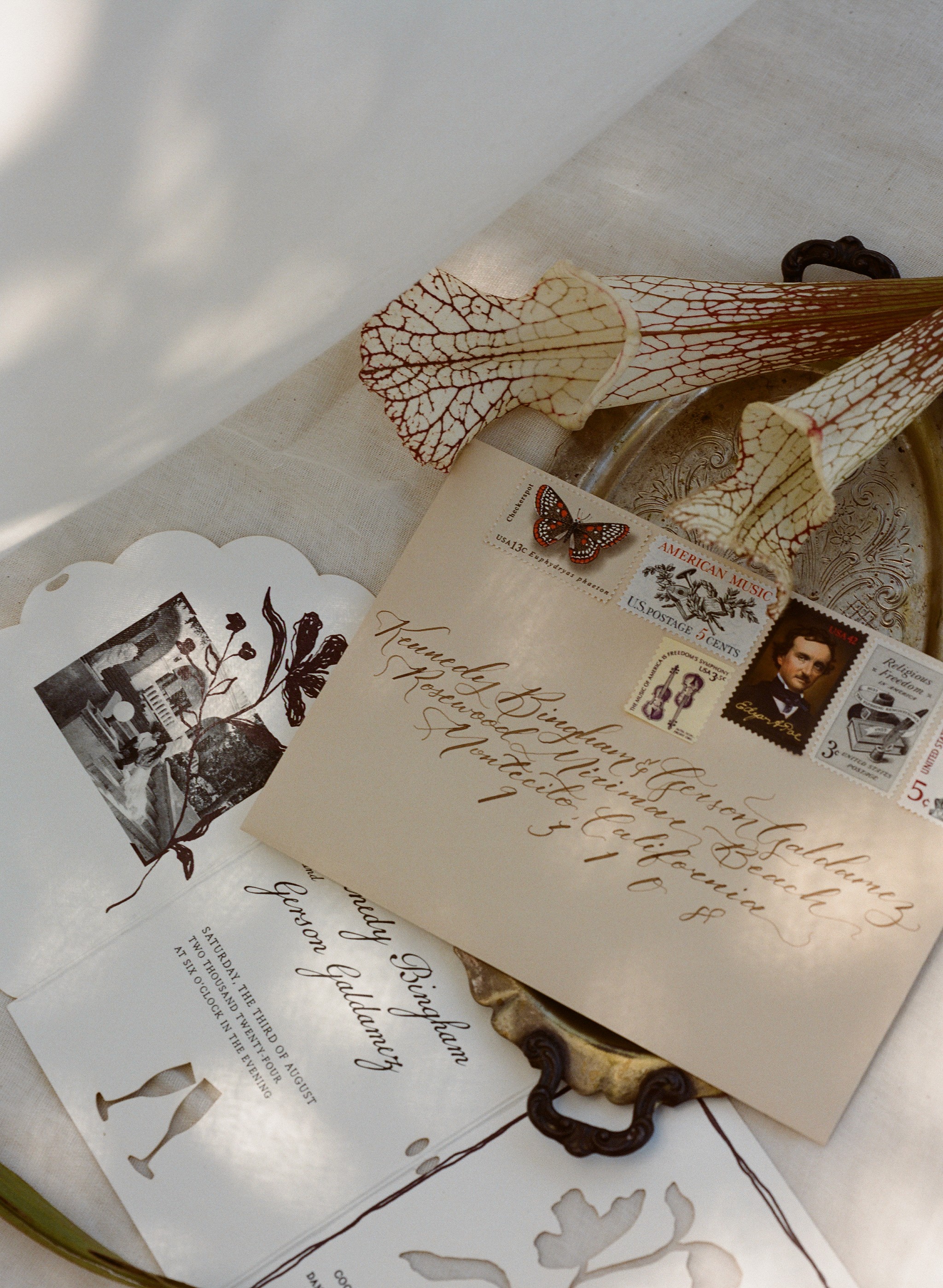 Earthy, chic wedding invitations for a wedding in Los Angeles.