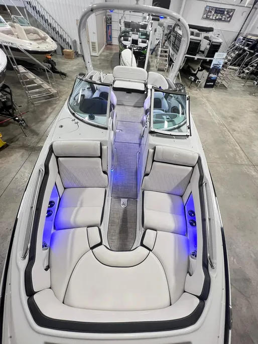 Boat thumbnail 16