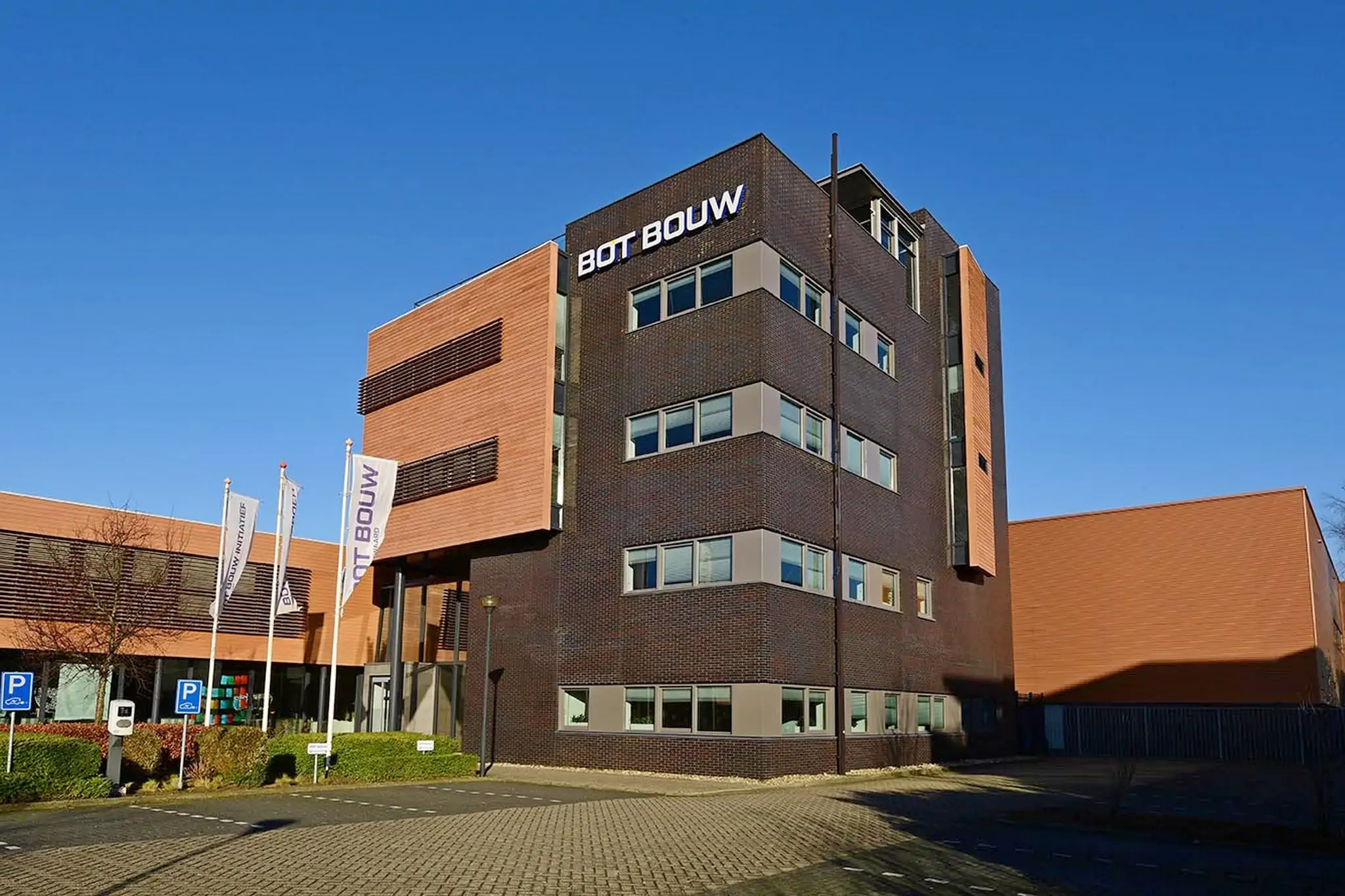 Nieuwe kantoorinrichting Bavinckhouse door Perla