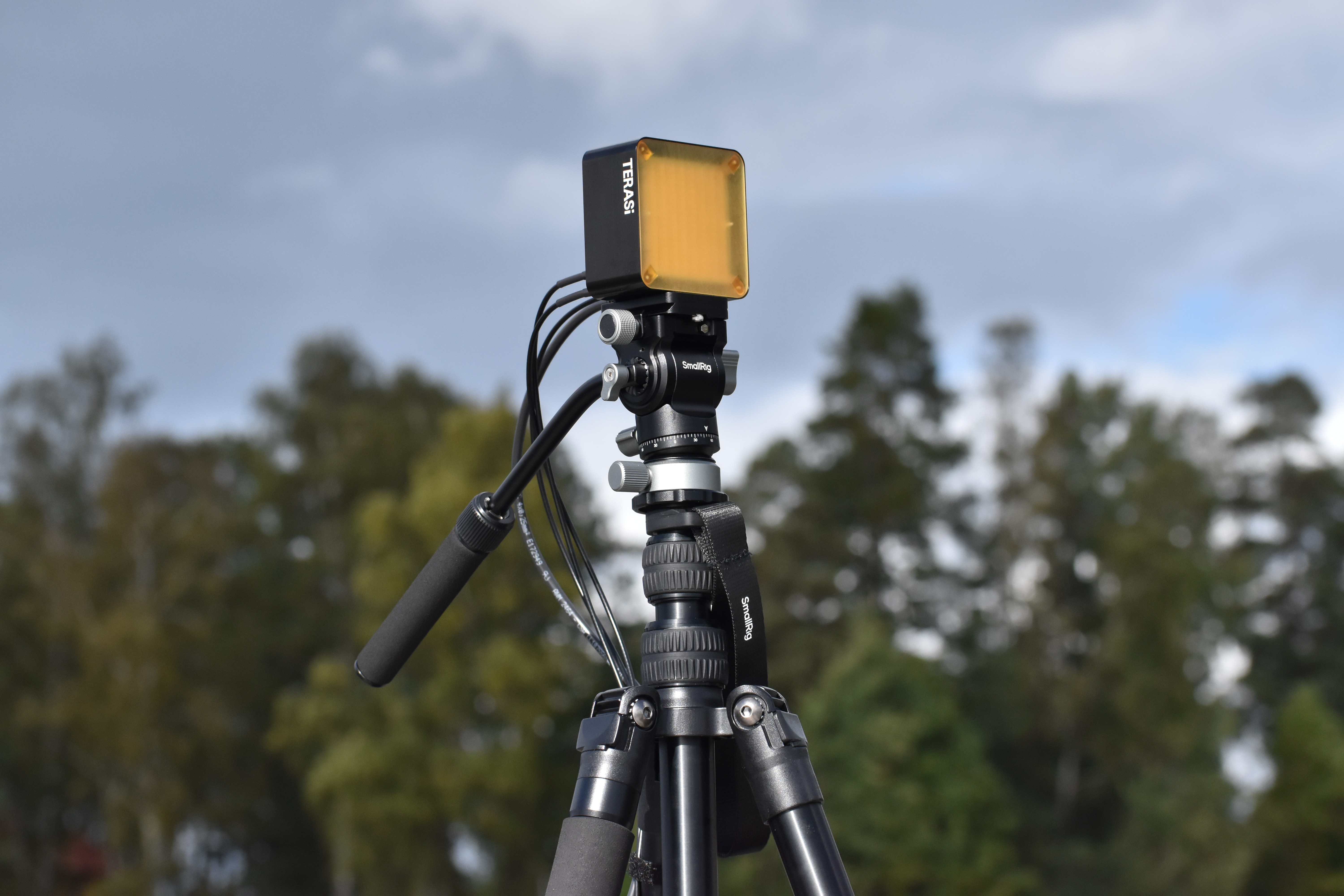 Deployable connectivity with TERASi RU1