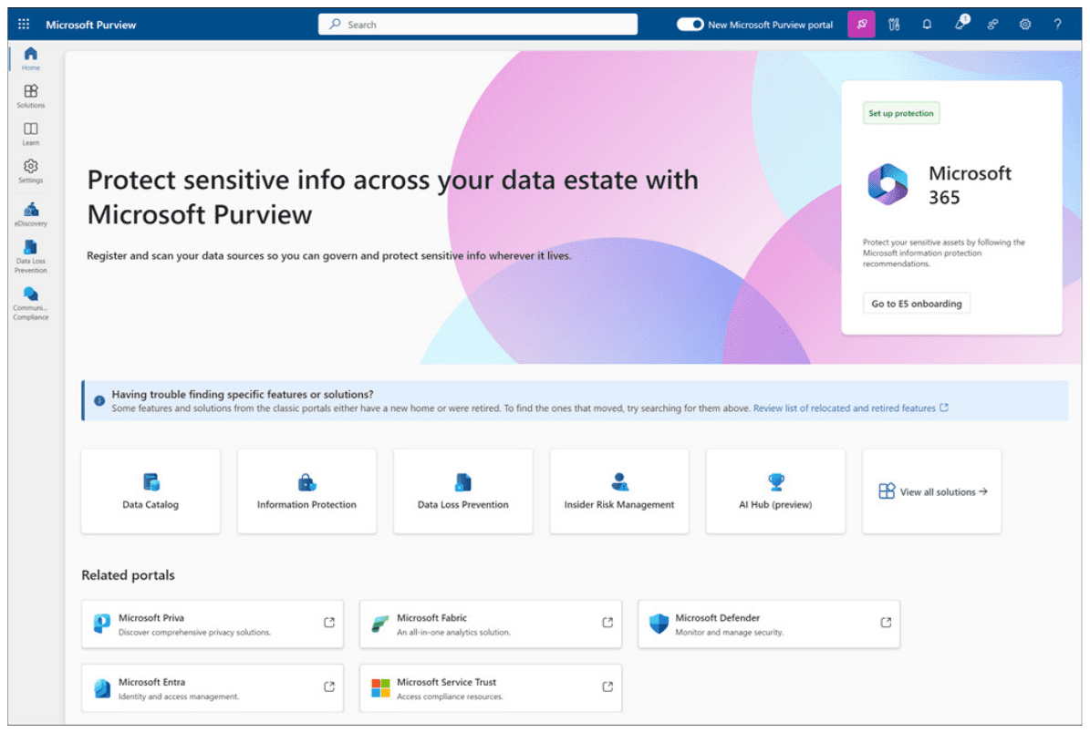 Screenshot der Startseite des Microsoft-Purview-Portals: „Sensible Informationen in Ihrem gesamten Datenbestand mit Microsoft Purview schützen“, mit Lösungskacheln für Data Catalog, Information Protection, Data Loss Prevention, Insider Risk Management und AI Hub sowie Links zu verwandten Portalen wie Microsoft Priva, Defender und Entra.