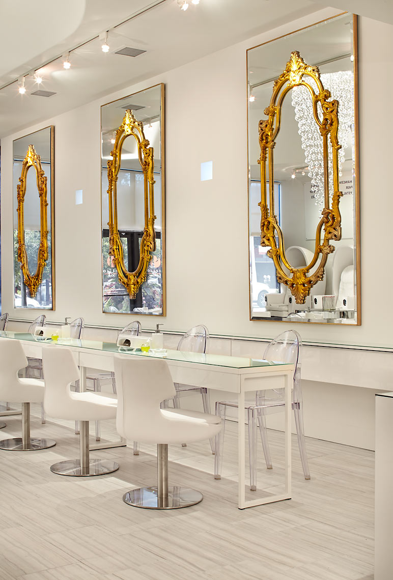 POLISHED NAIL BOUTIQUE_MANICURE TABLES