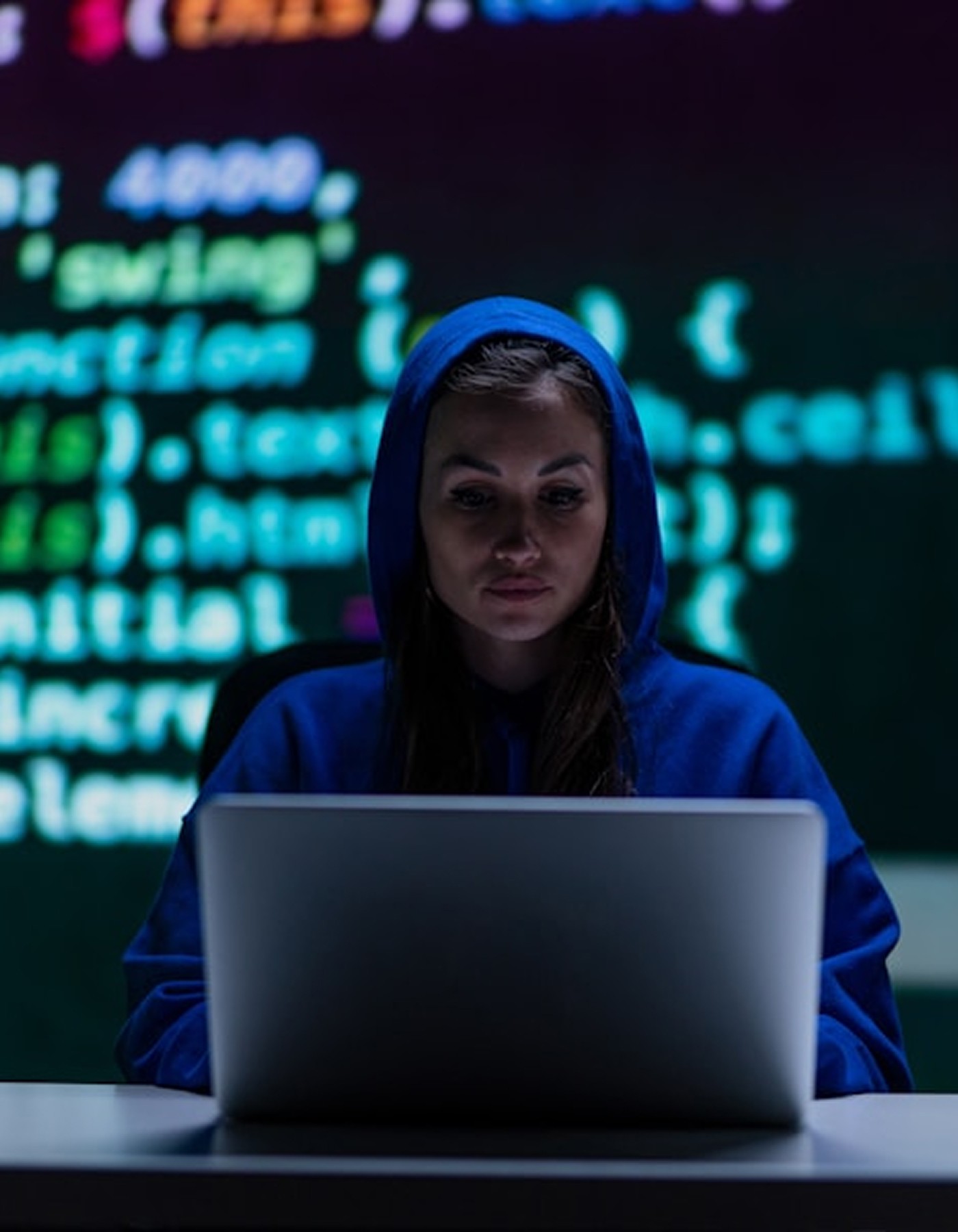 Image that showcases 400+ years of leadership goard of directors experience