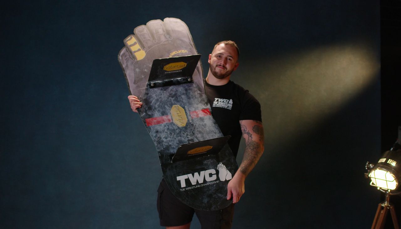 Kasey Brooks Toe Wrestling Toedium