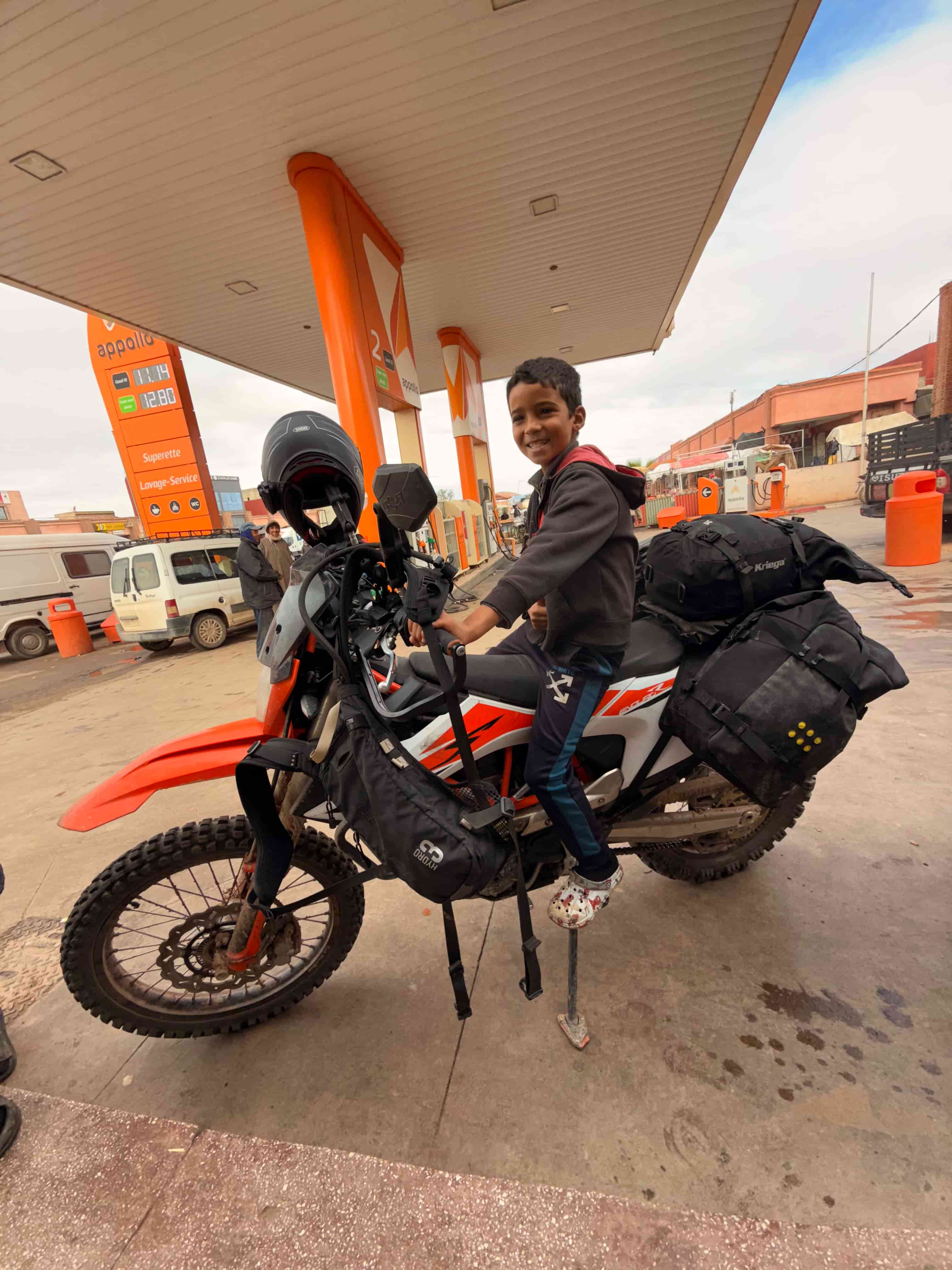 Испания. Солнце. Эндуро каждый день.