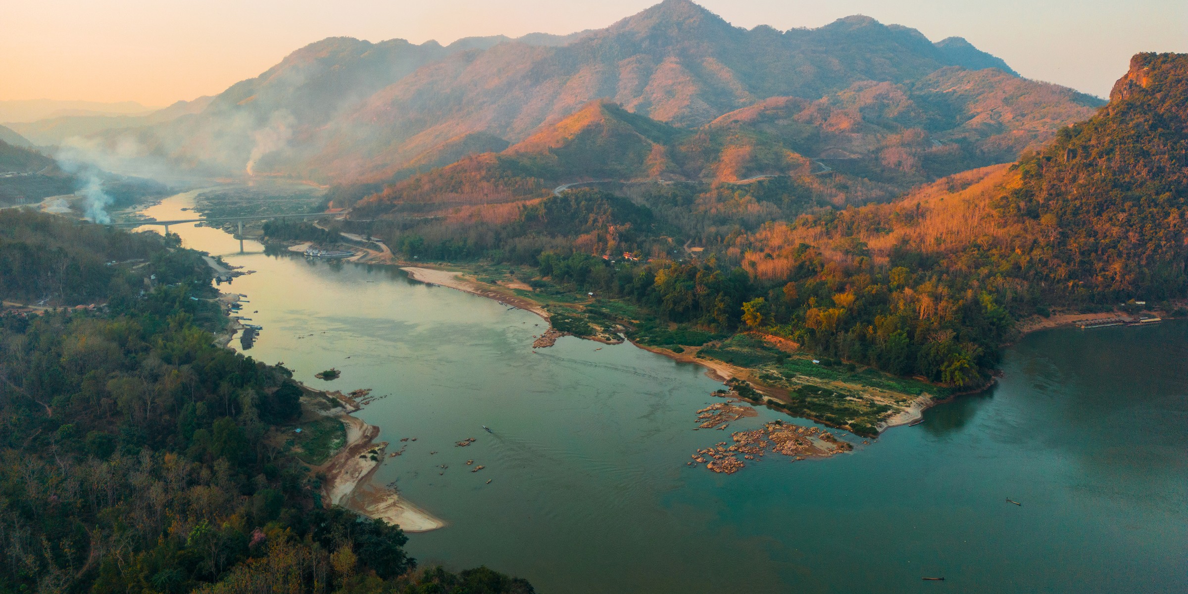 mekong river laos scenic landscape