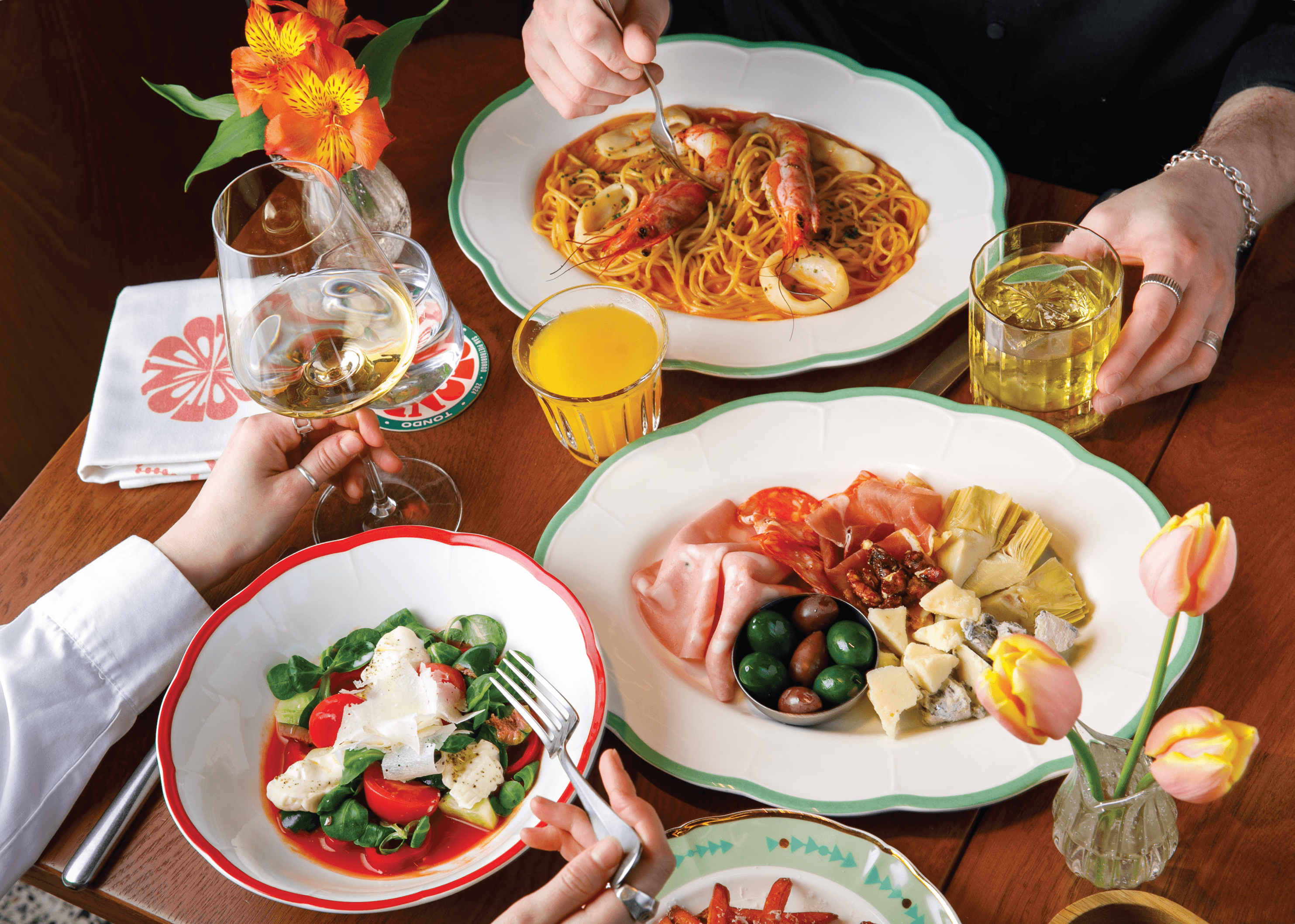 Batch.Works logo over a photo of a box of 3D printed objects