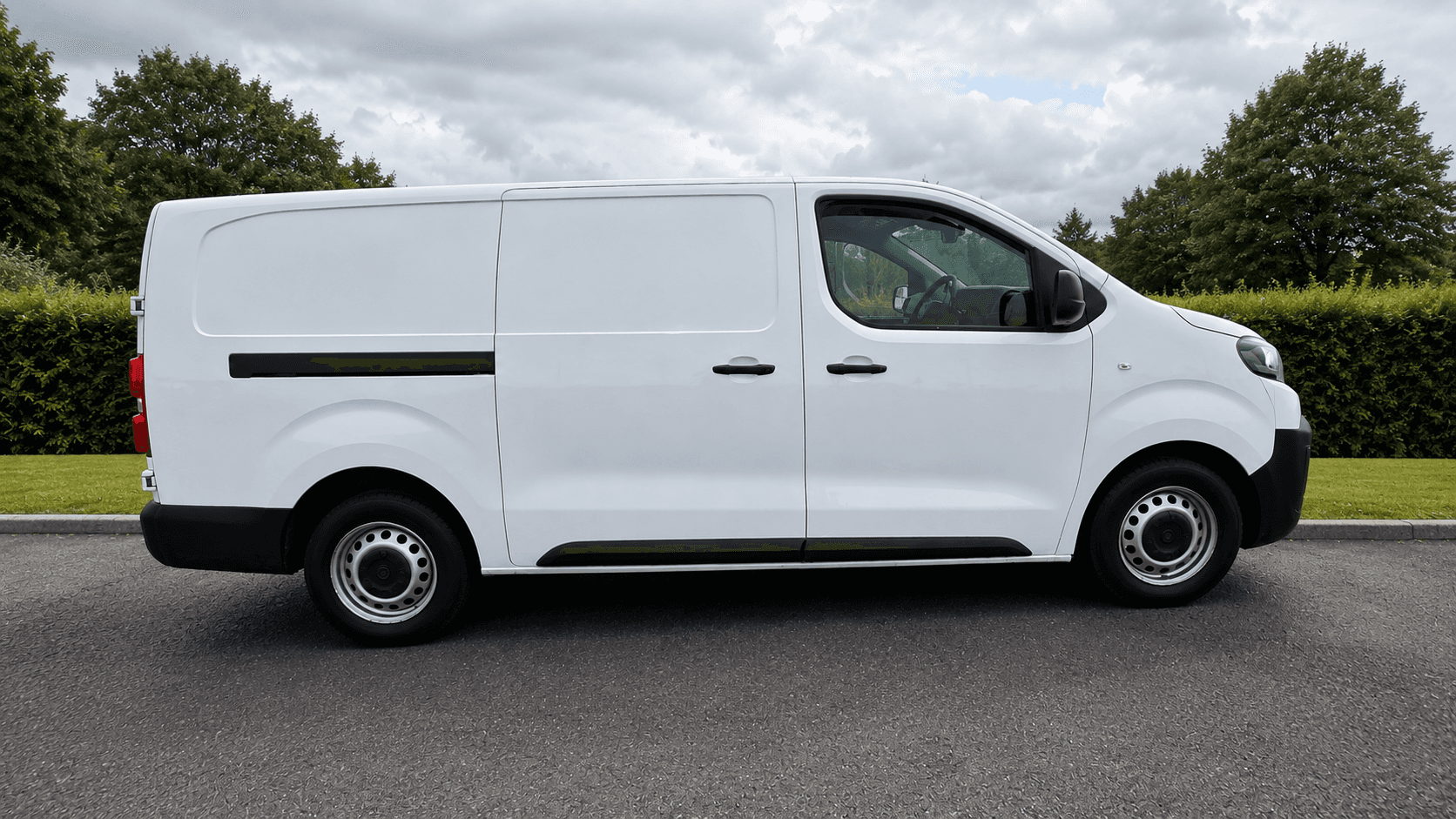 White Peugeot Expert after Exterior Detail