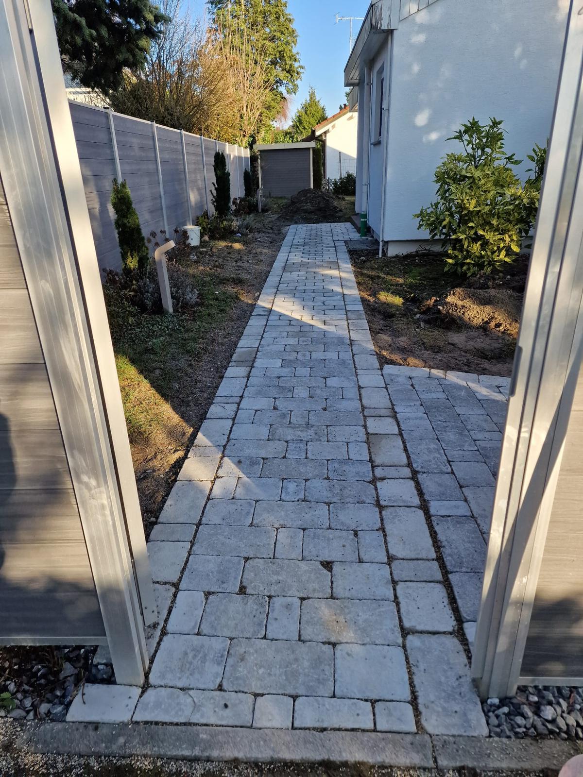 single perspective of pathway leading to house