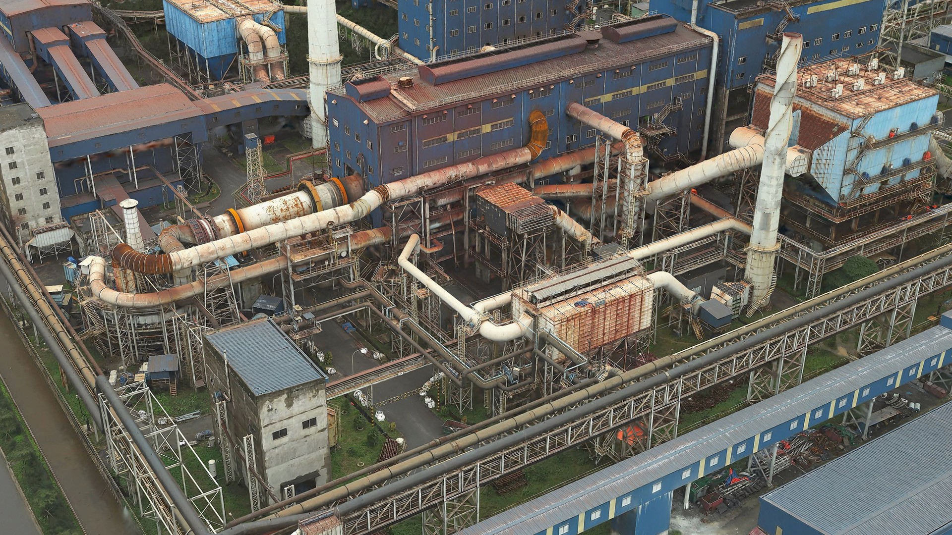 person checking expenses on ther laptop