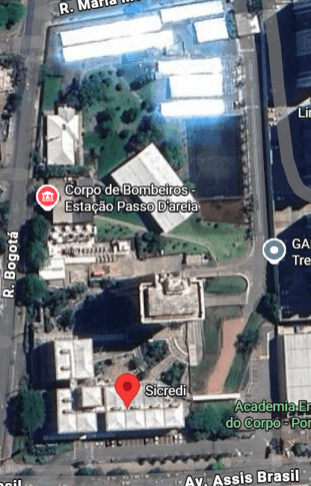 recepcionistas na entrada do evento