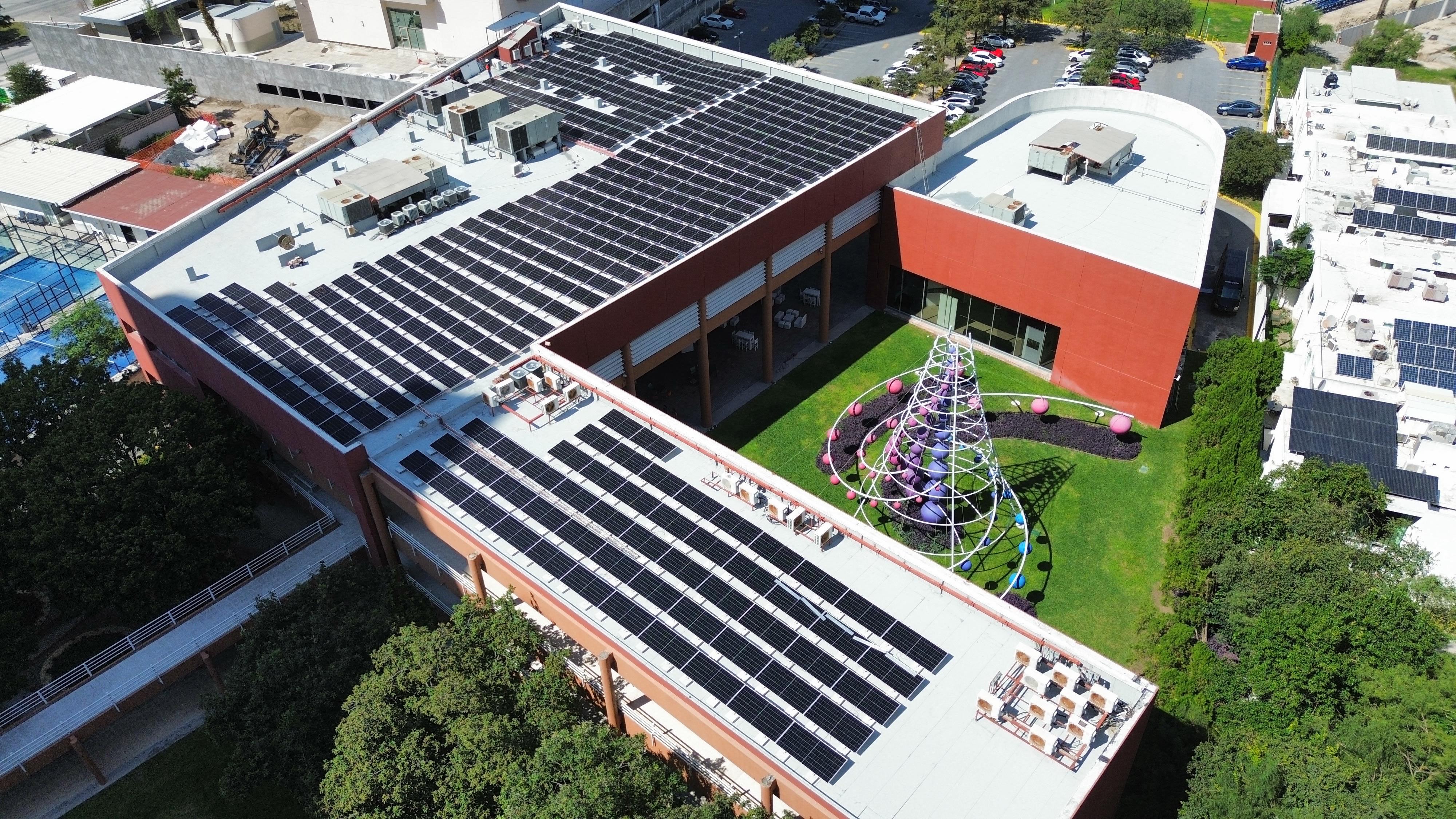 Sistema Solar Facultad Libre de Derecho Monterrey