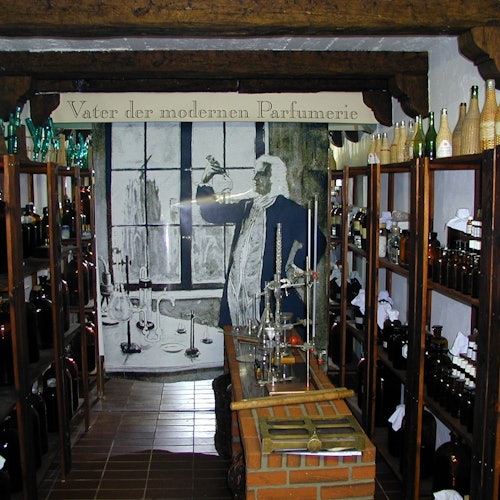 Farina Fragrance Museum: Entry Ticket + Guided Tour tickets in Cologne