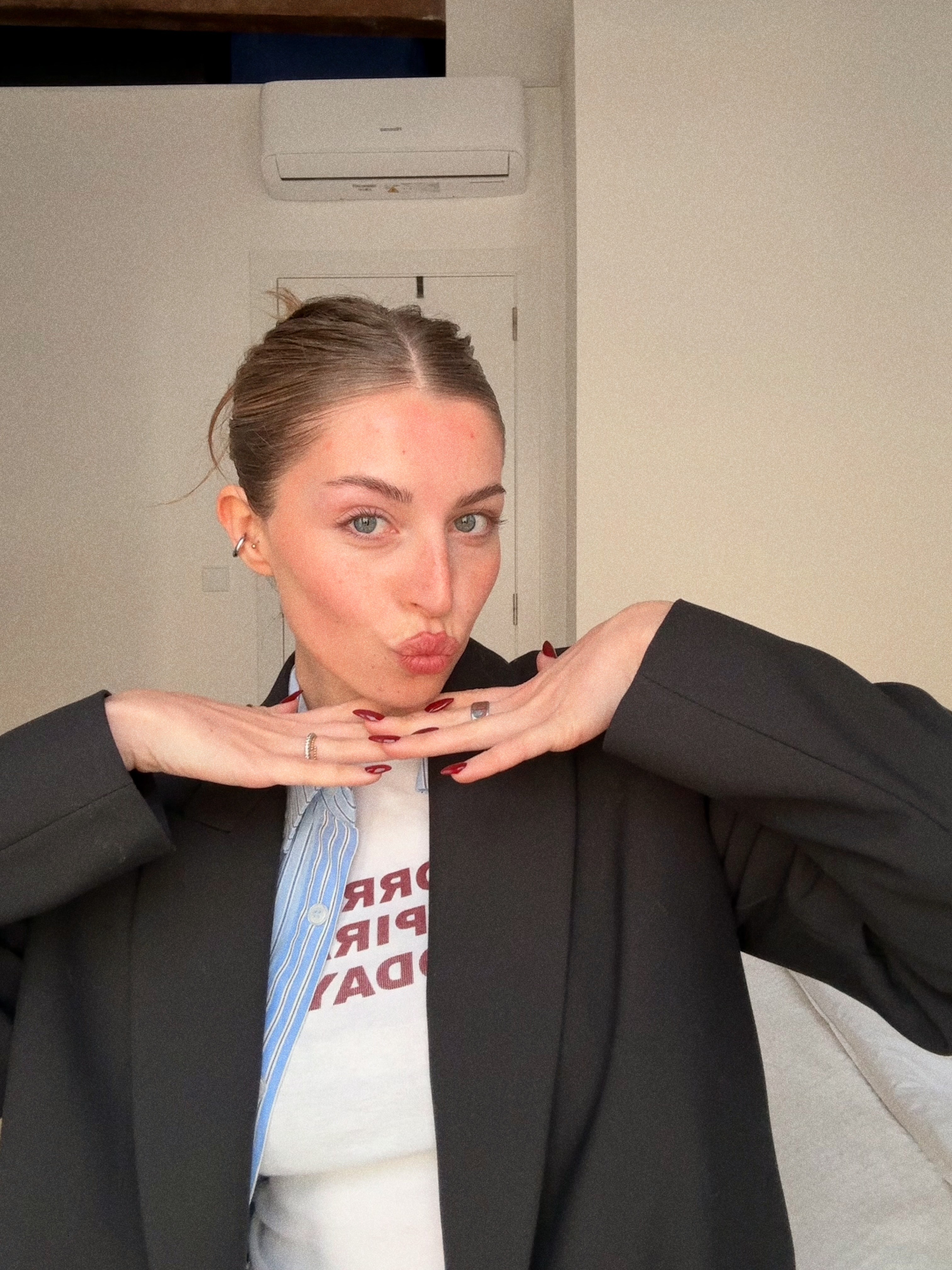 Woman with color palette