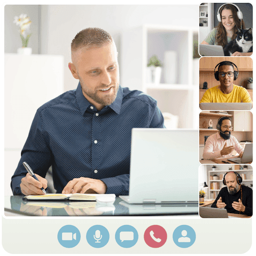 Time Destrava Tech em reunião virtual colaborativa: análise de ideias com bloco de notas e participantes em videochamada