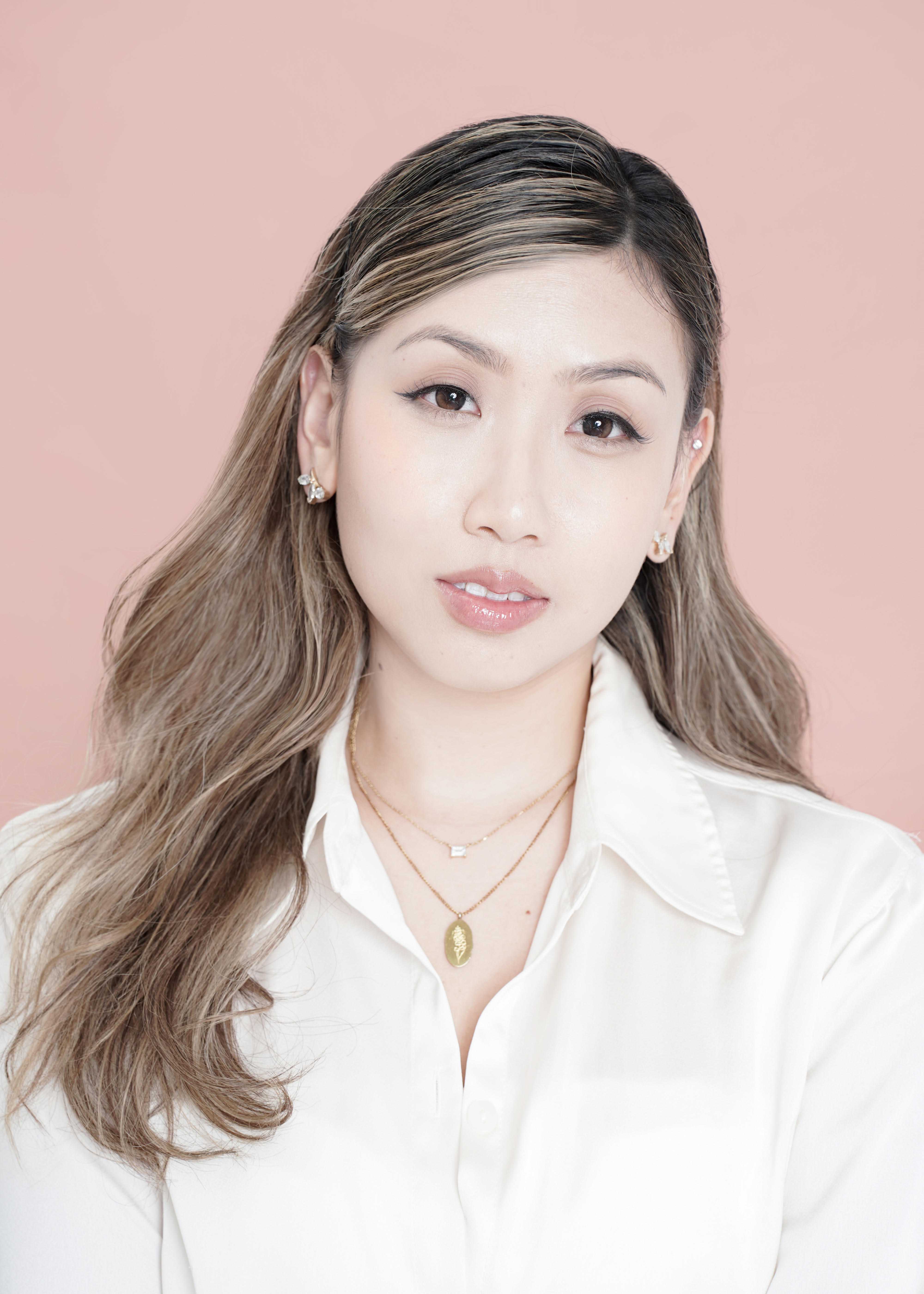 Becky Hong Headshot