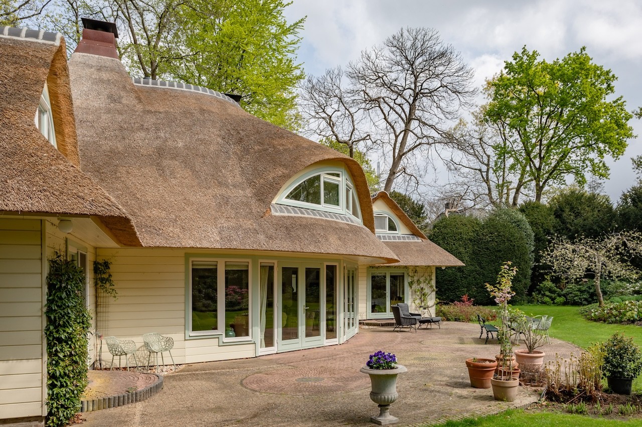 Overzichtsfoto van project Boeschoten Hilversum - Rietdekkersbedrijf van Dijk Putten
