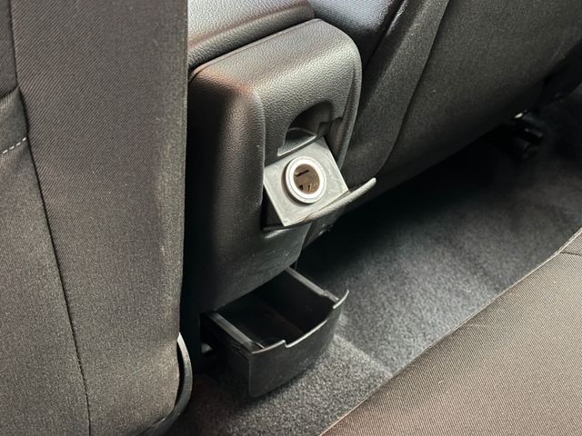 OPEL Astra 2013 SILVER Gebrauchtwagen - Galeriebild 22