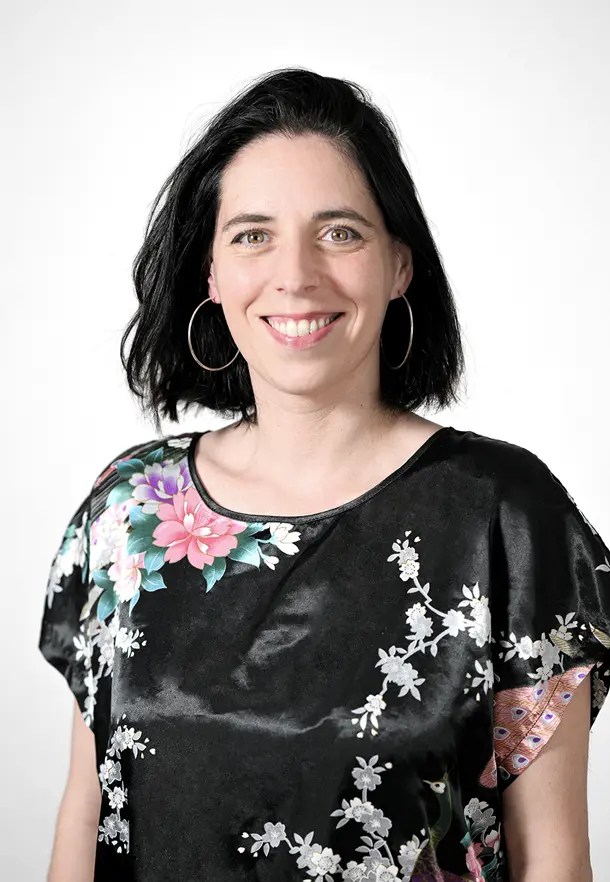 Stéphanie, praticienne en massage bien-être chez Pantoufle, salon de massage à Paris 11e