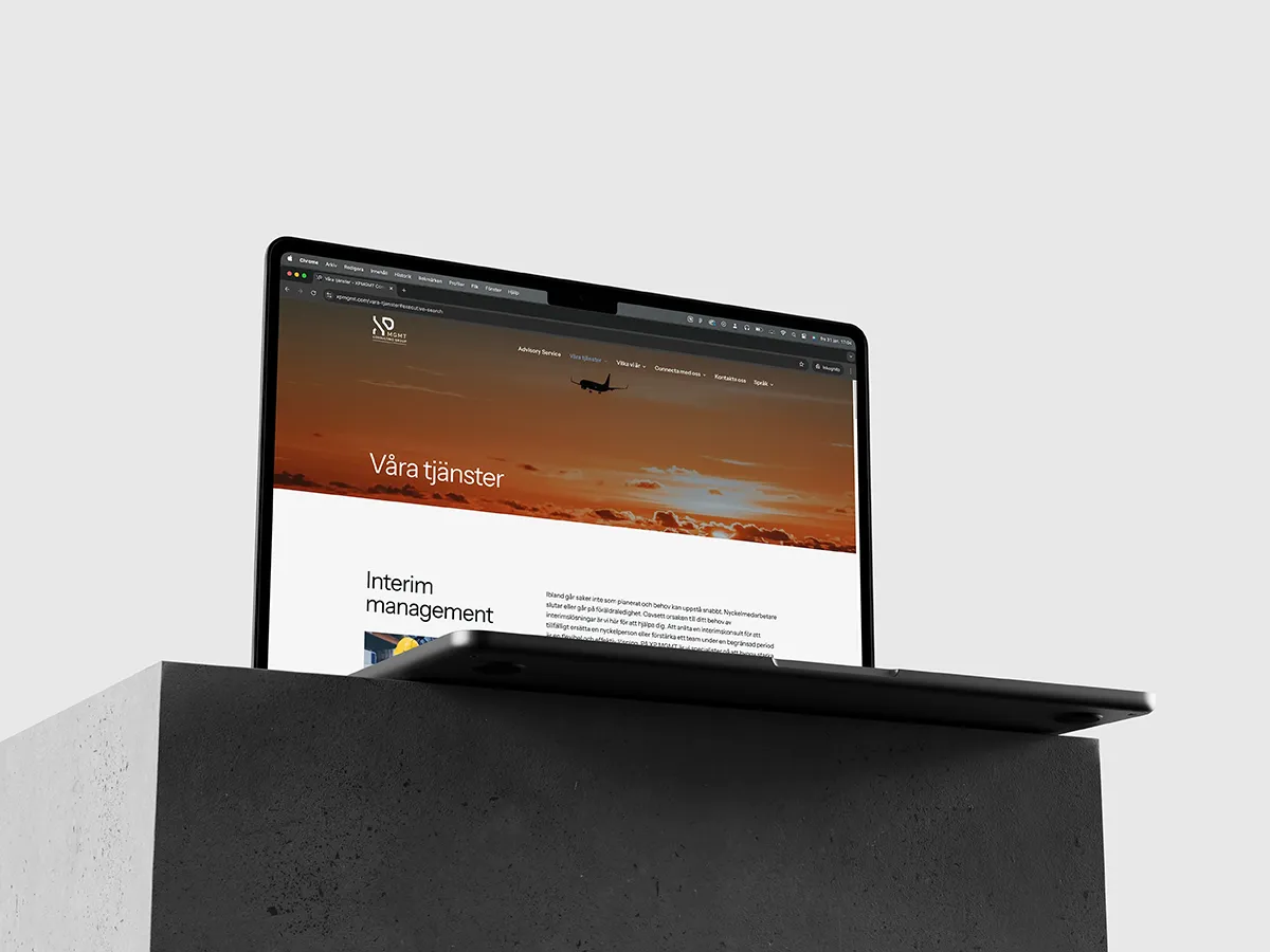 En dator med XP MGMT hemsida uppe