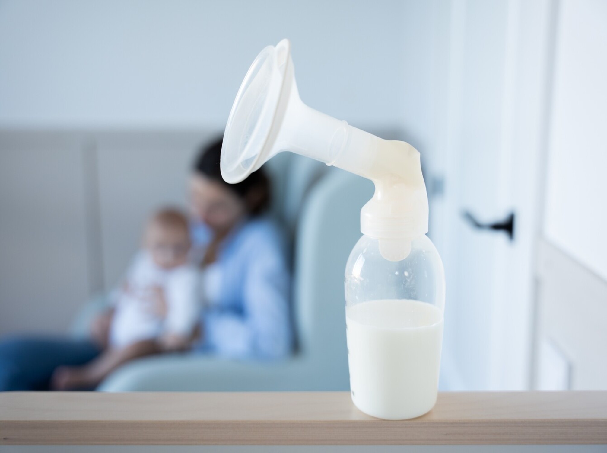 postpartum weight loss while breastfeeding