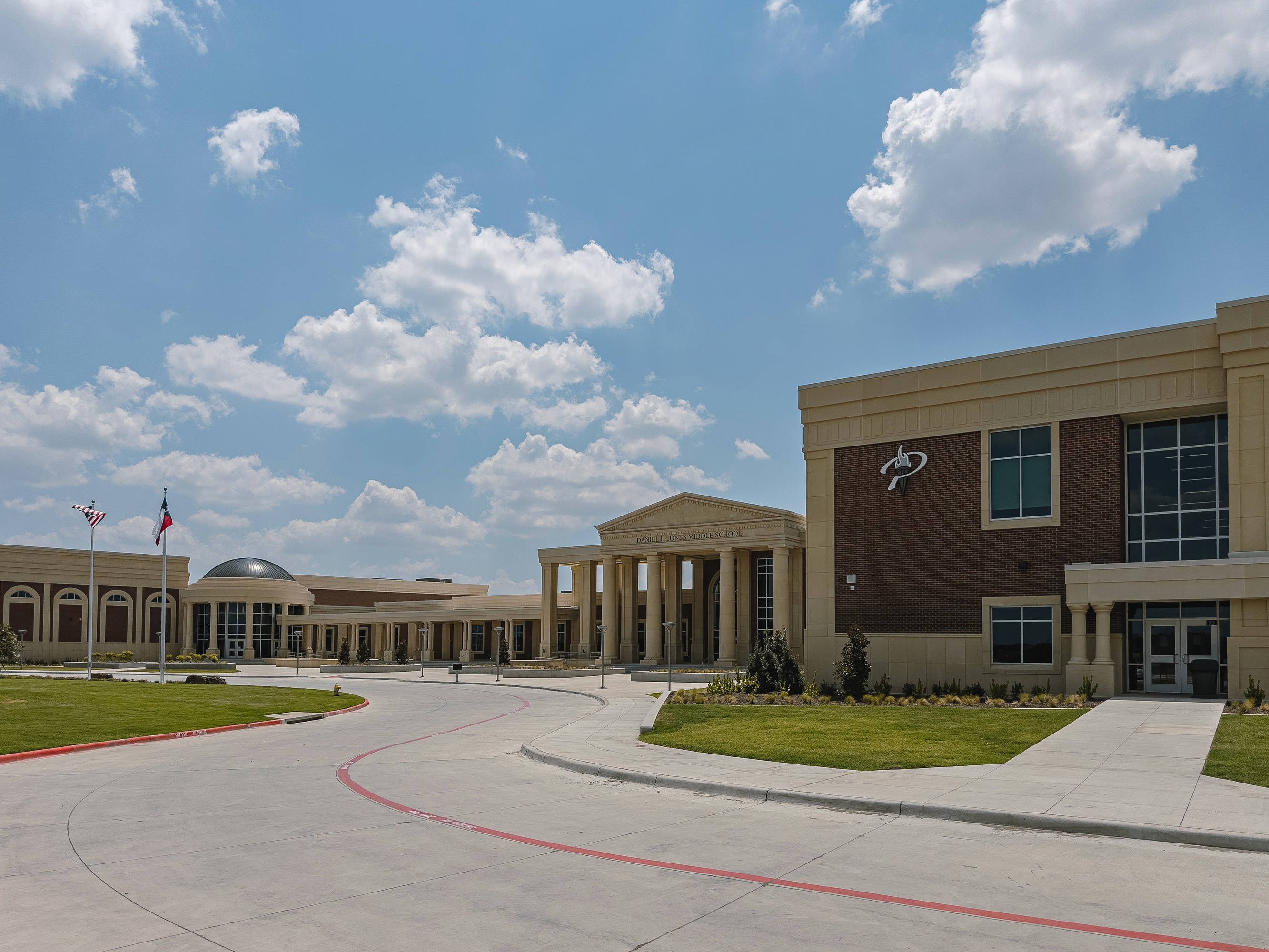 Pinnacle Bank Regional Headquarters