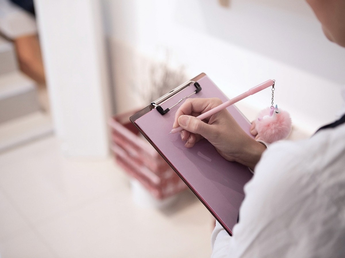 Office cleaning tips for work environments