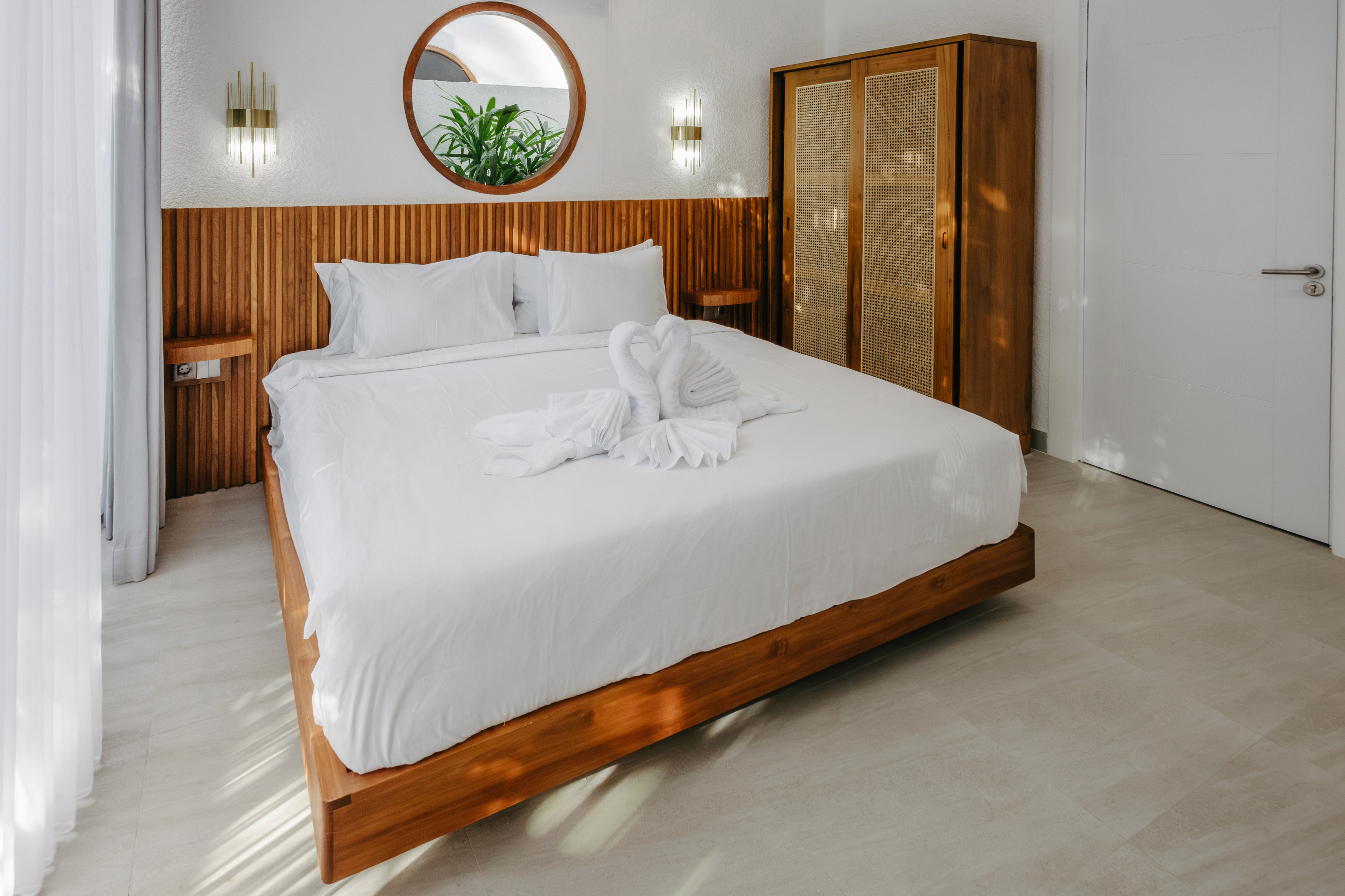 Completed 3-bedroom villas near Pandawa Beach in Bukit