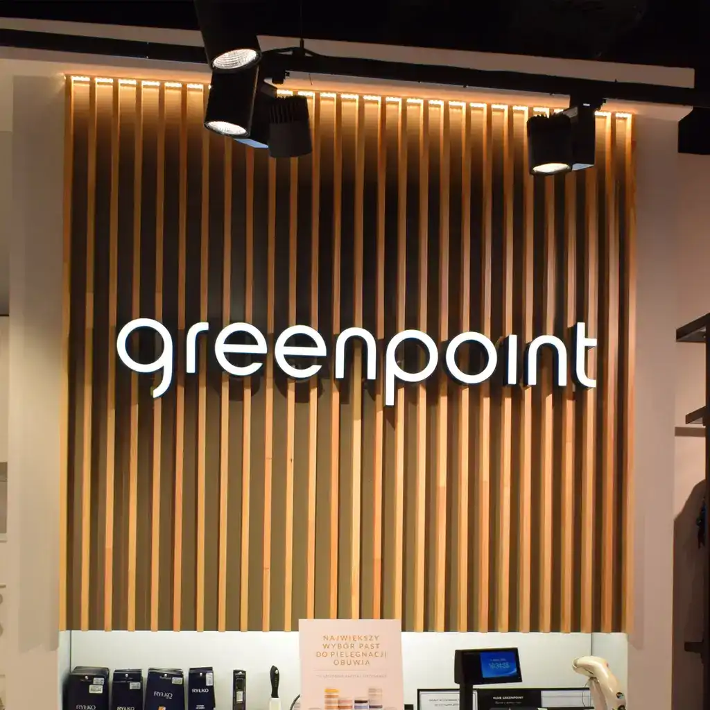 Greenpoint logo w sklepie