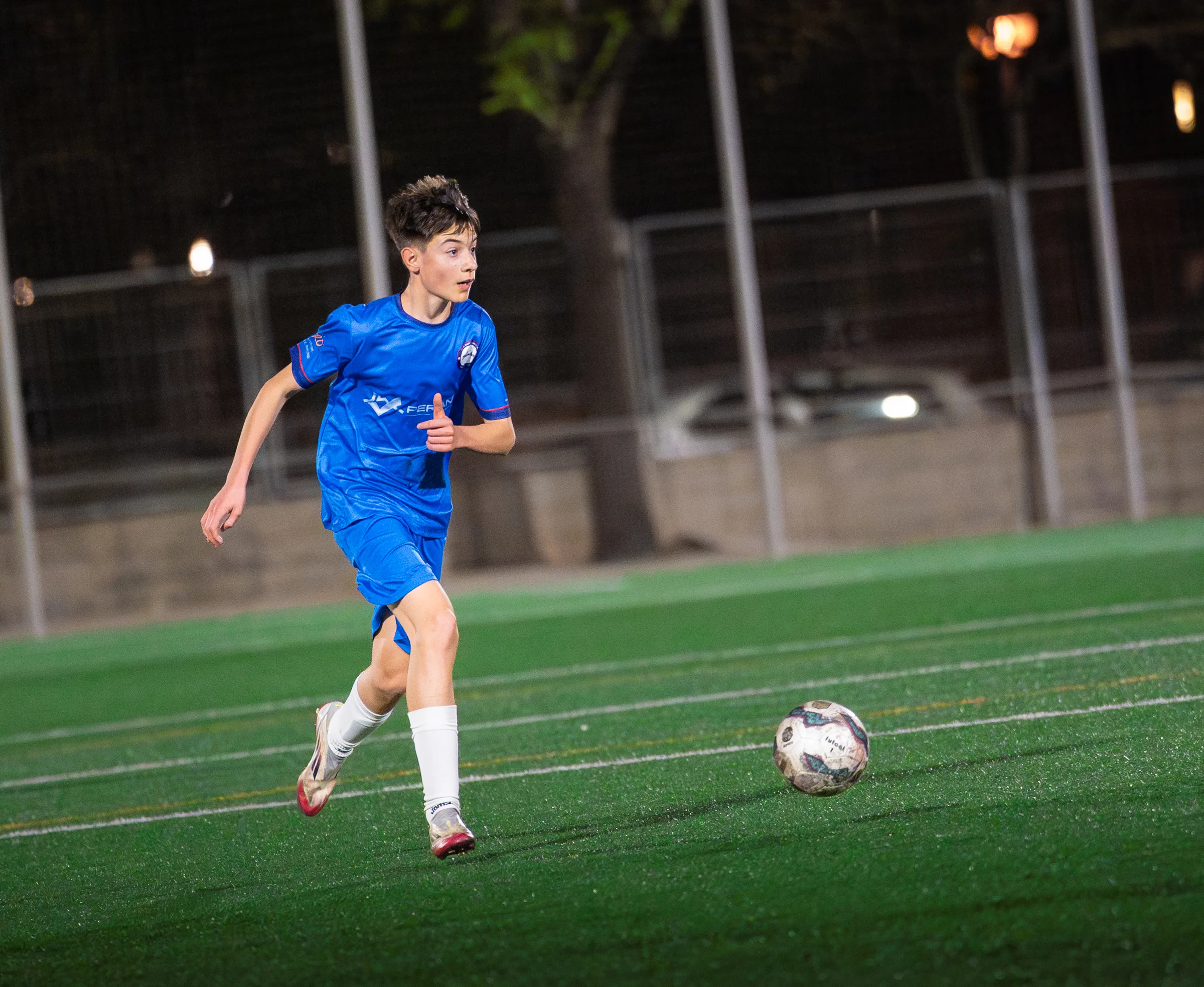 Concentración y esfuerzo en entrenamiento del Club Terlenka Sub-14 A Barcelona 2026, por Nolan Pardo