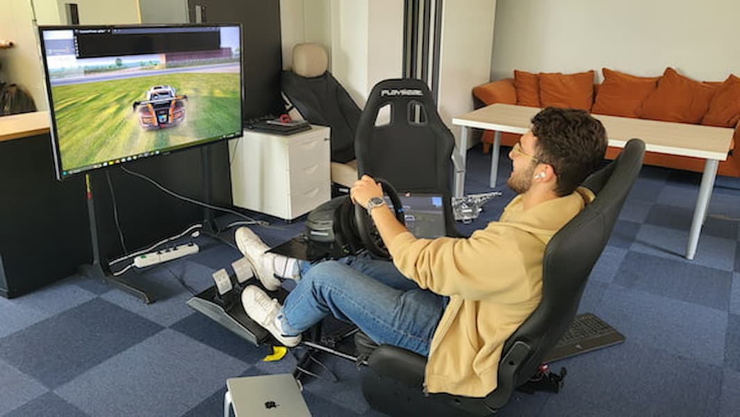 adam-gaming