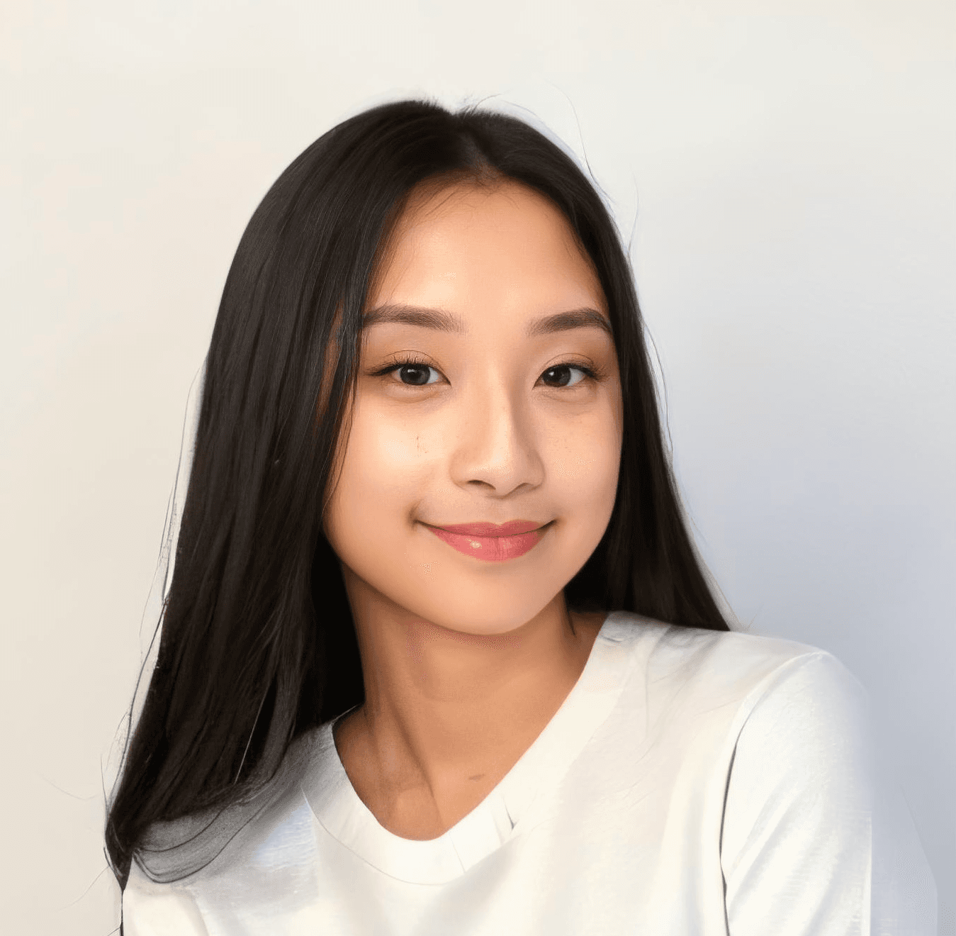 a person wearing a baseball cap