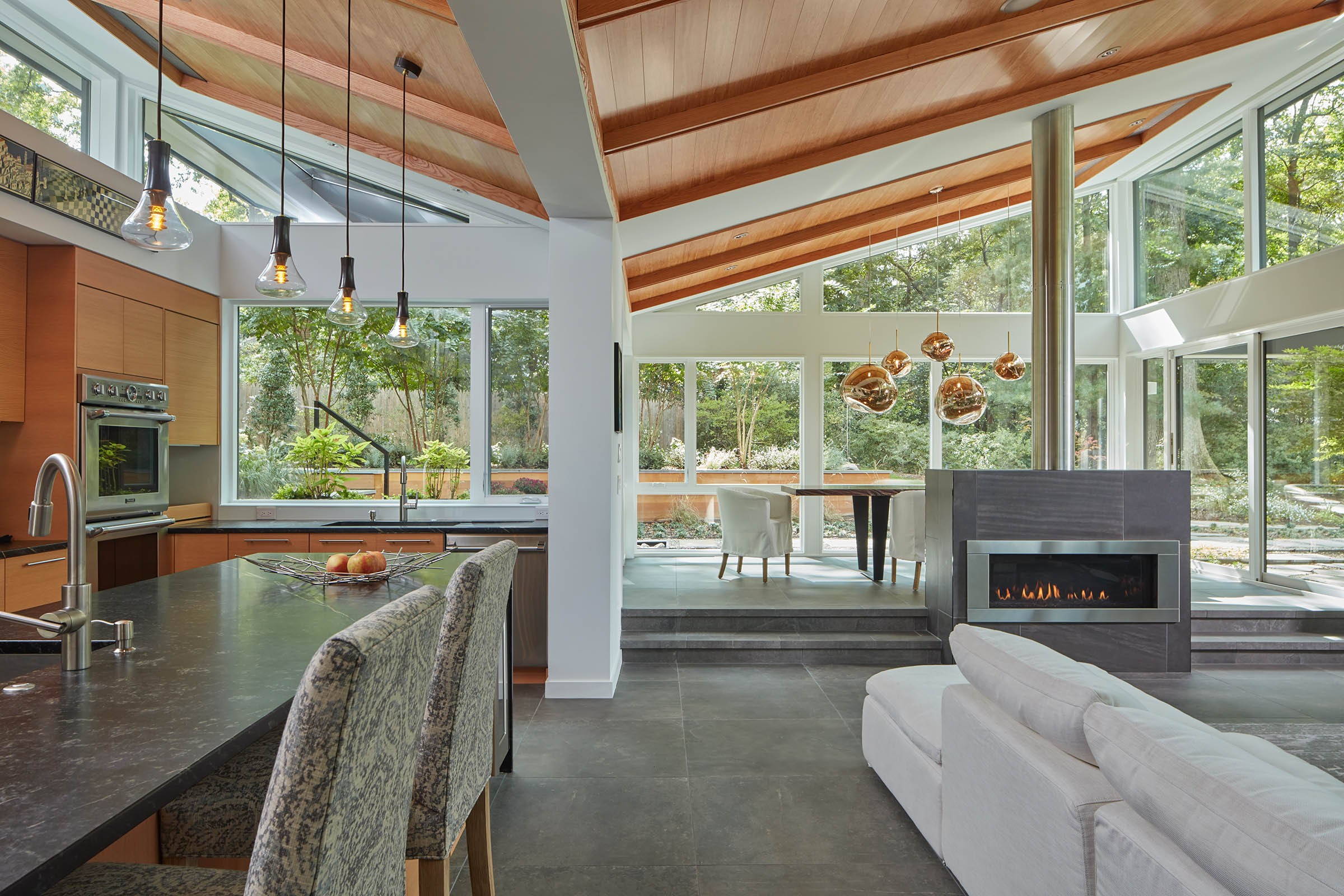 From warm, wood-clad designs that elevate modern homes to high-performance fiberglass built for Canada’s climate, we’ve got you covered. Every window is custom-measured, ENERGY STAR® certified, and backed by industry-leading warranties.